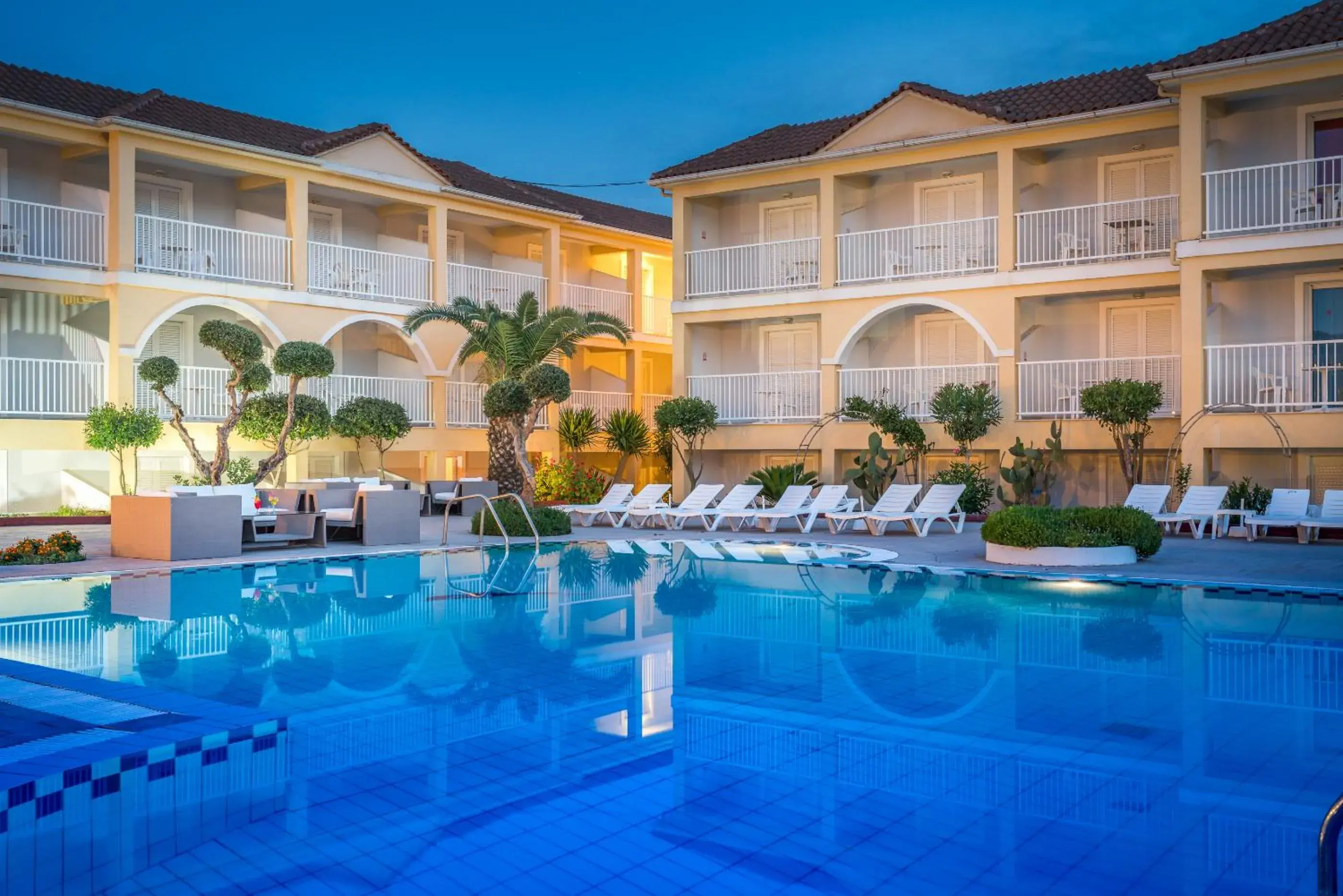 Swimming pool in Filoxenia Hotel Zakynthos Swimming pool in Filoxenia Hotel Zakynthos