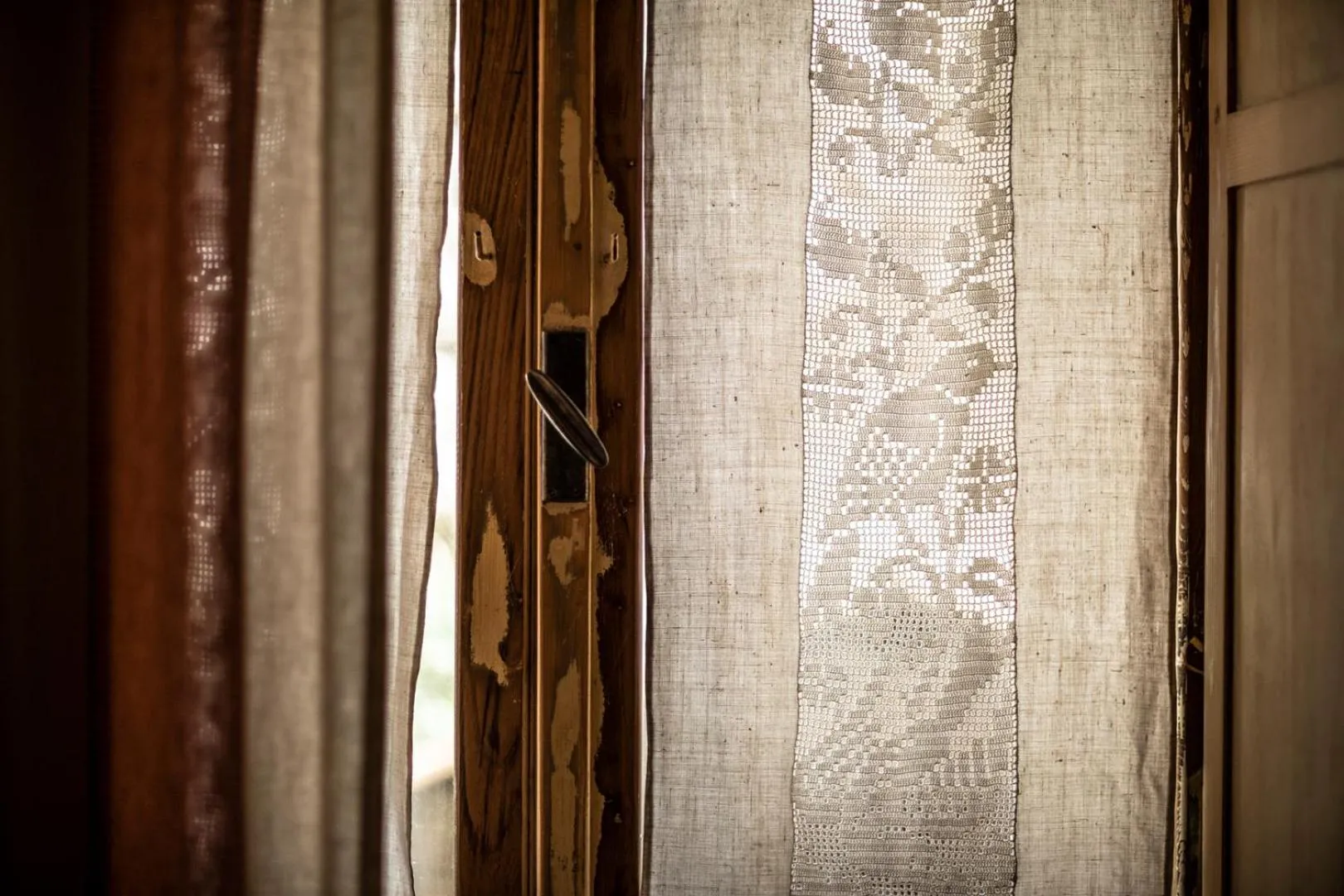 Decorative detail in Le Cisterne B&B