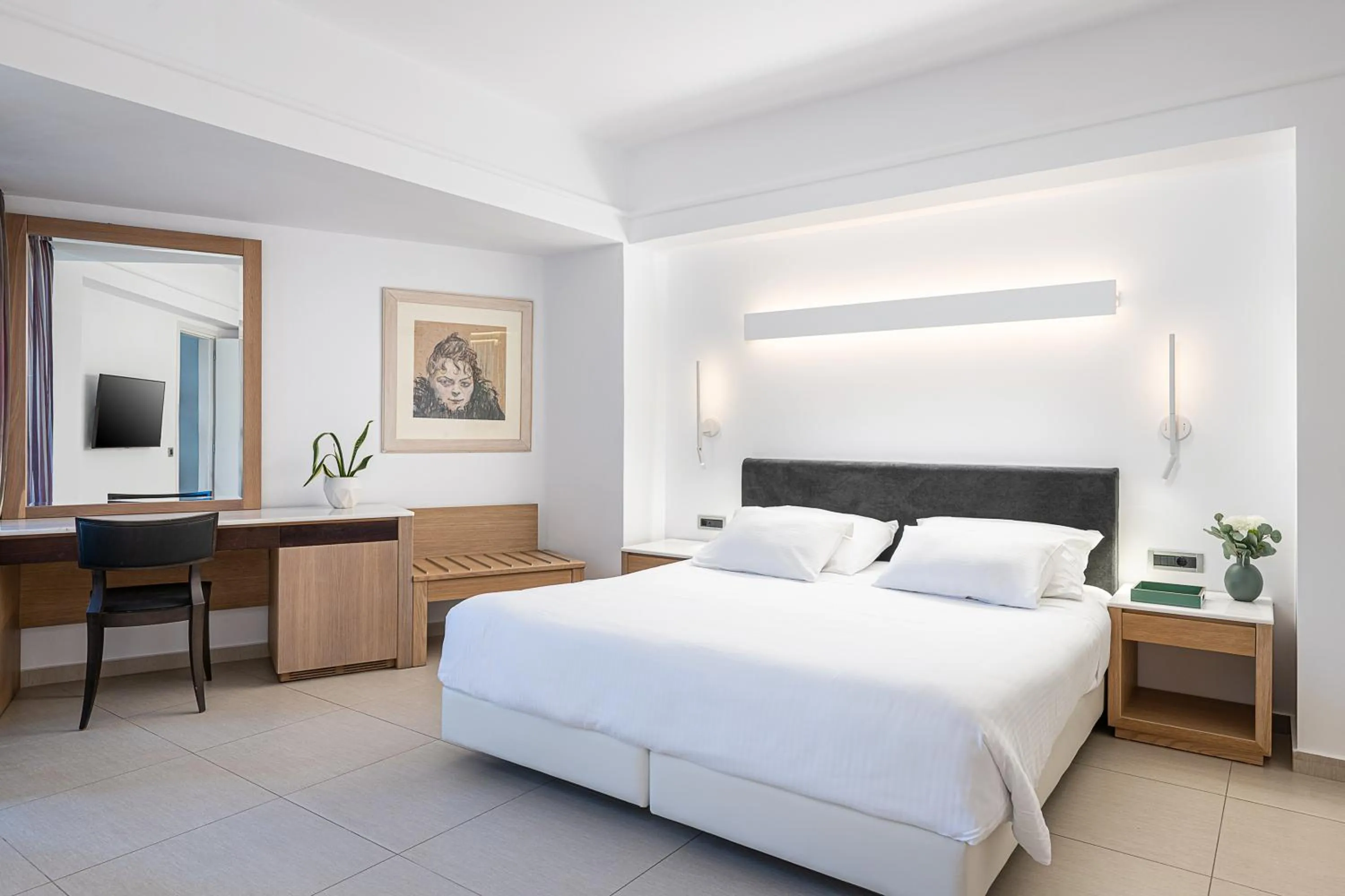 Bed in Porto Platanias Beach Resort & Spa