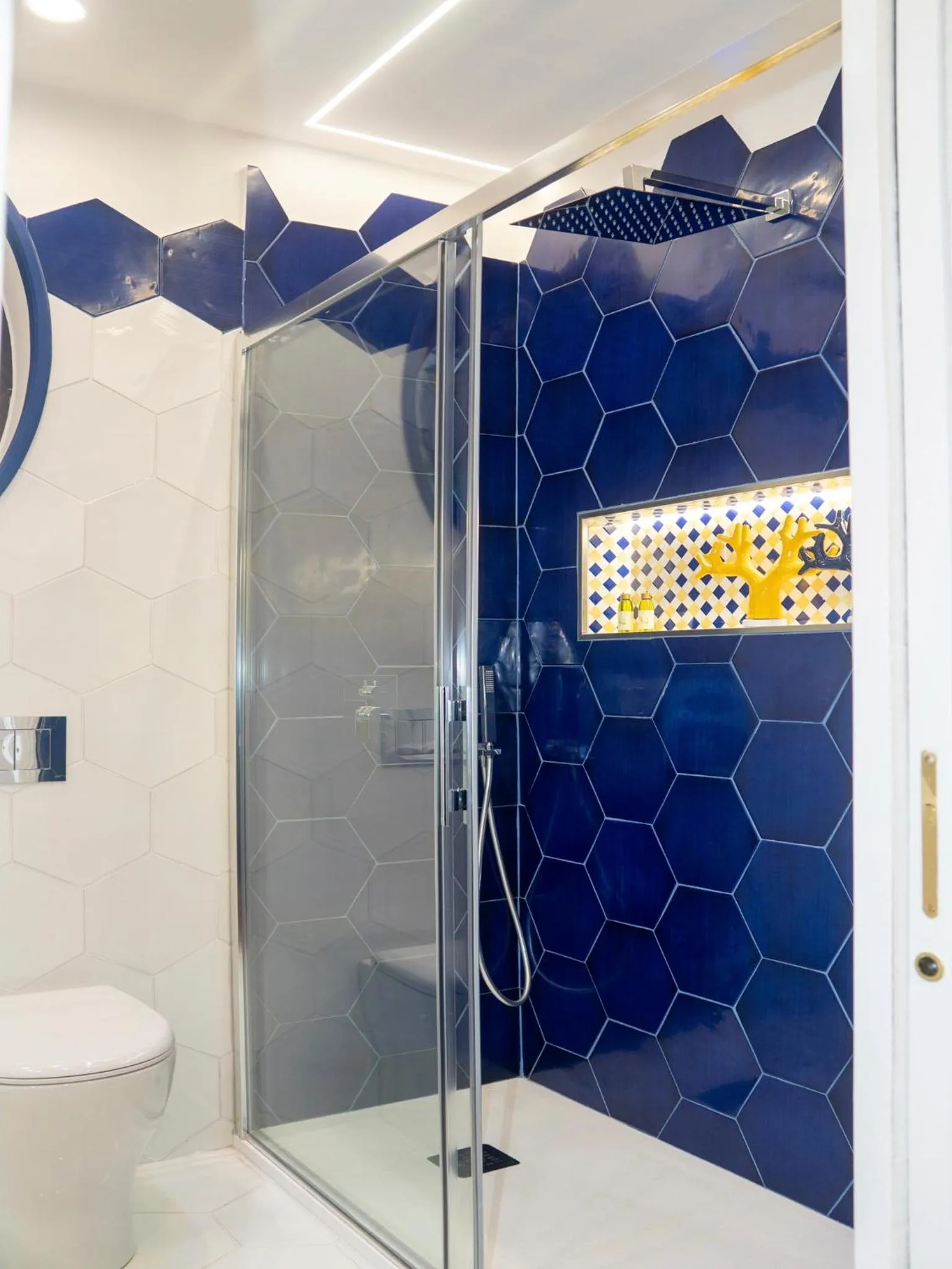 Shower in Suite Lidia B&B