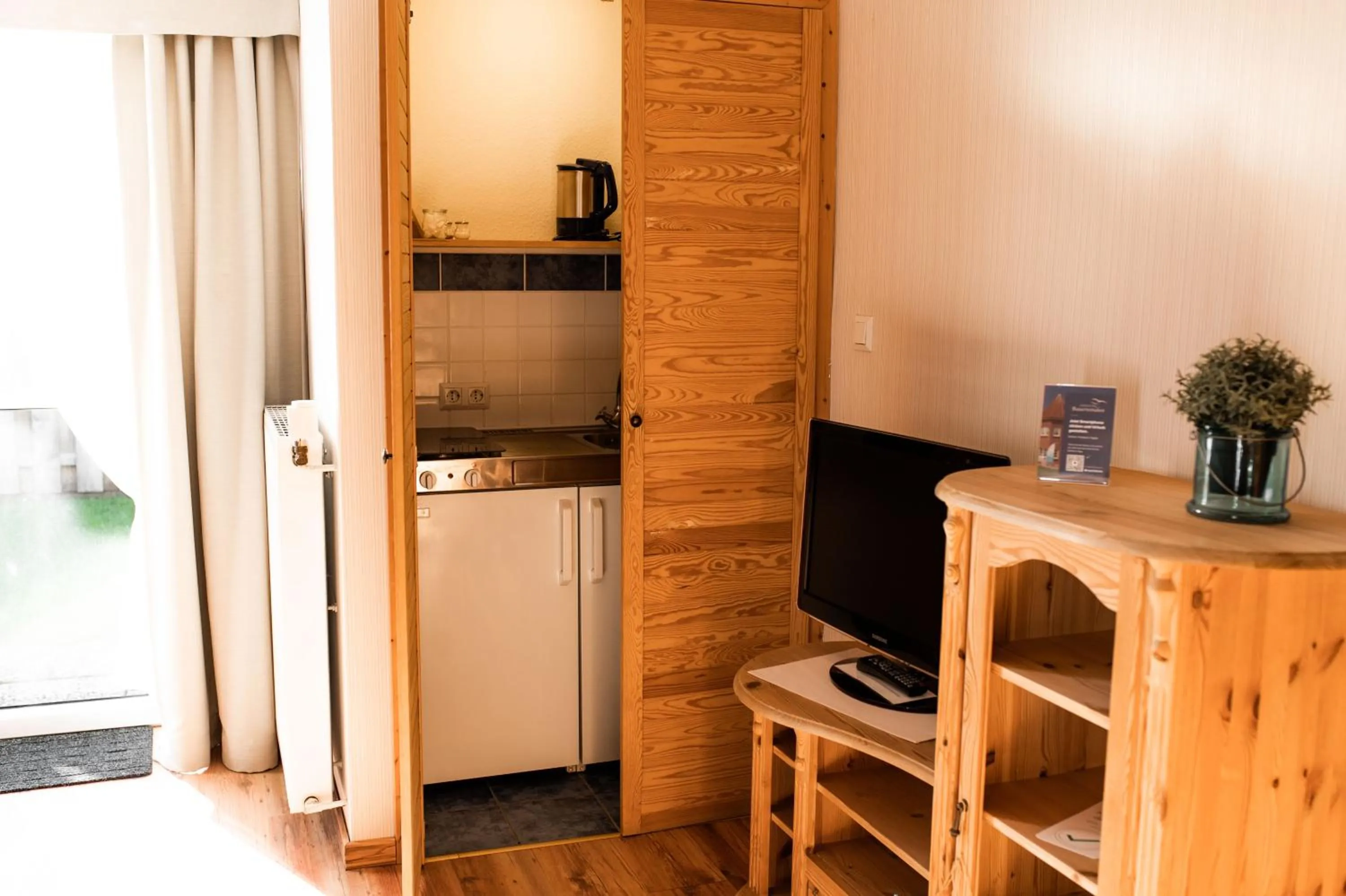 Photo of the whole room in Landhotel Esen