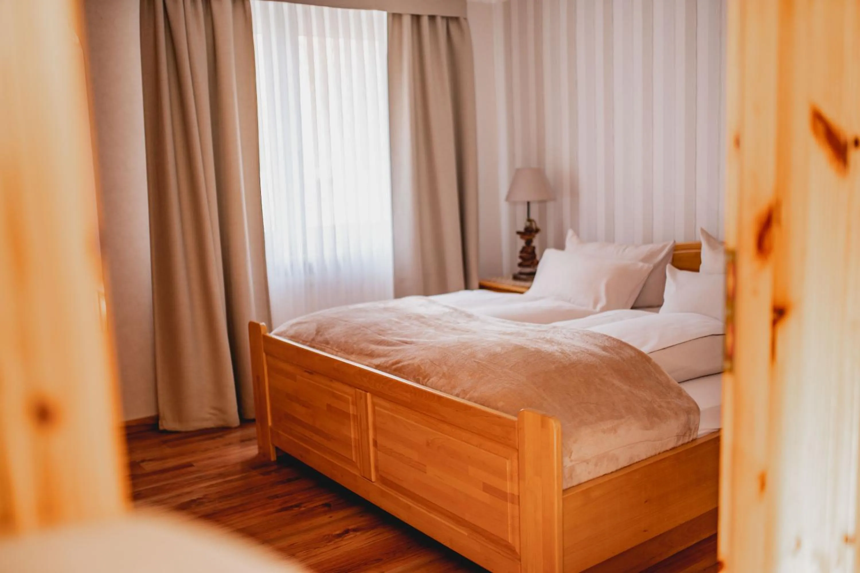 Bedroom, Bed in Landhotel Esen