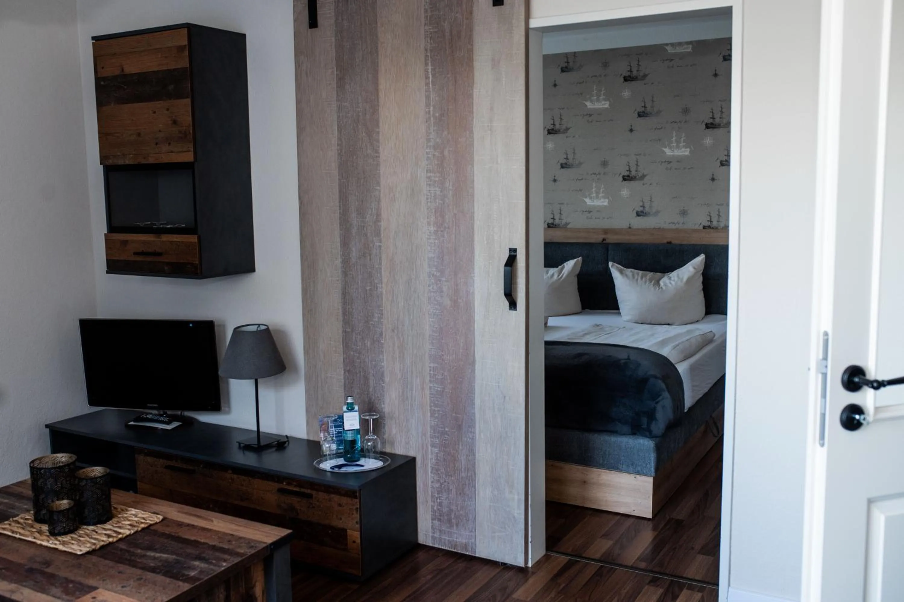 Photo of the whole room, Bed in Landhotel Esen