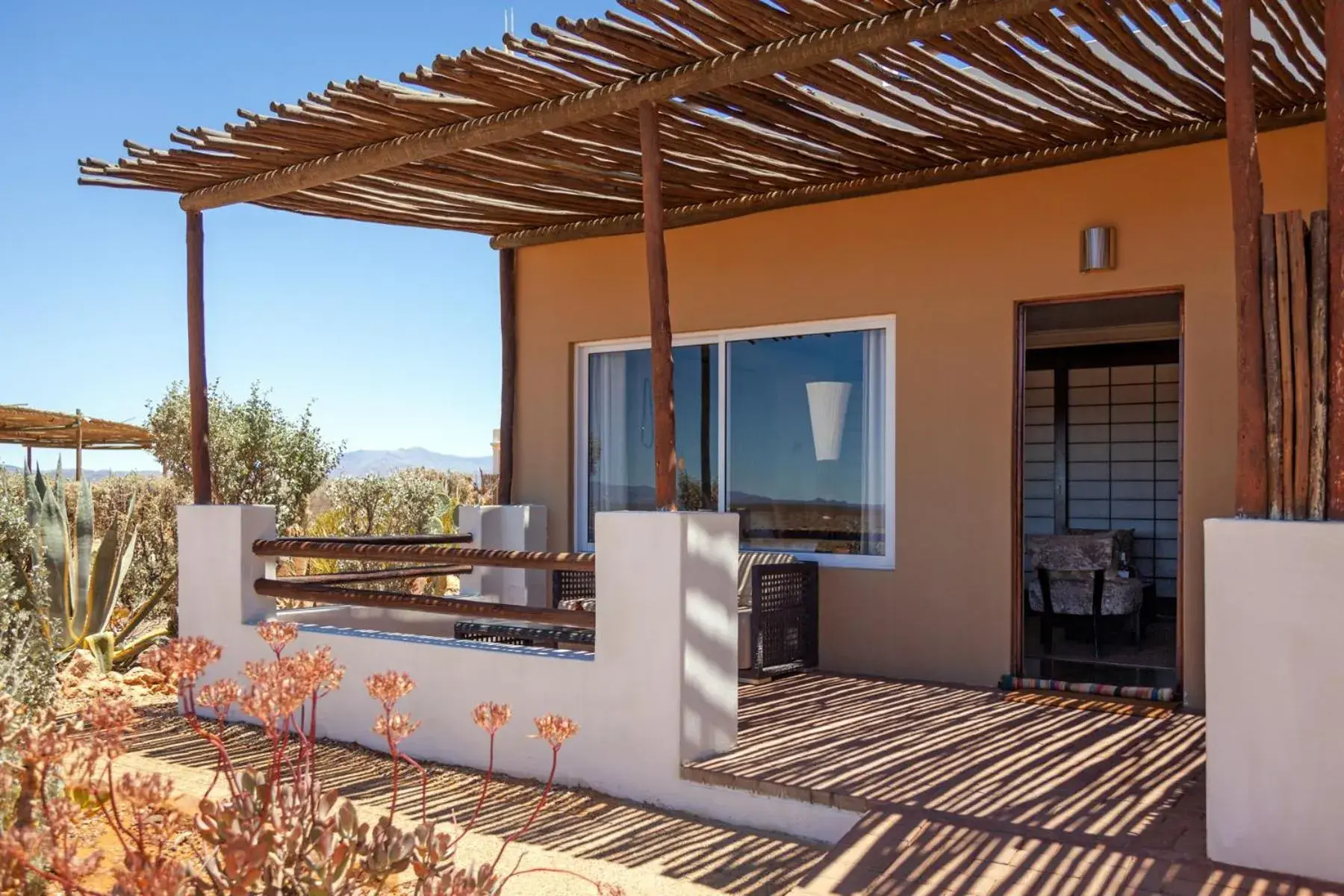 Property building in Inverdoorn Game Reserve Lodge Property building in Inverdoorn Game Reserve Lodge