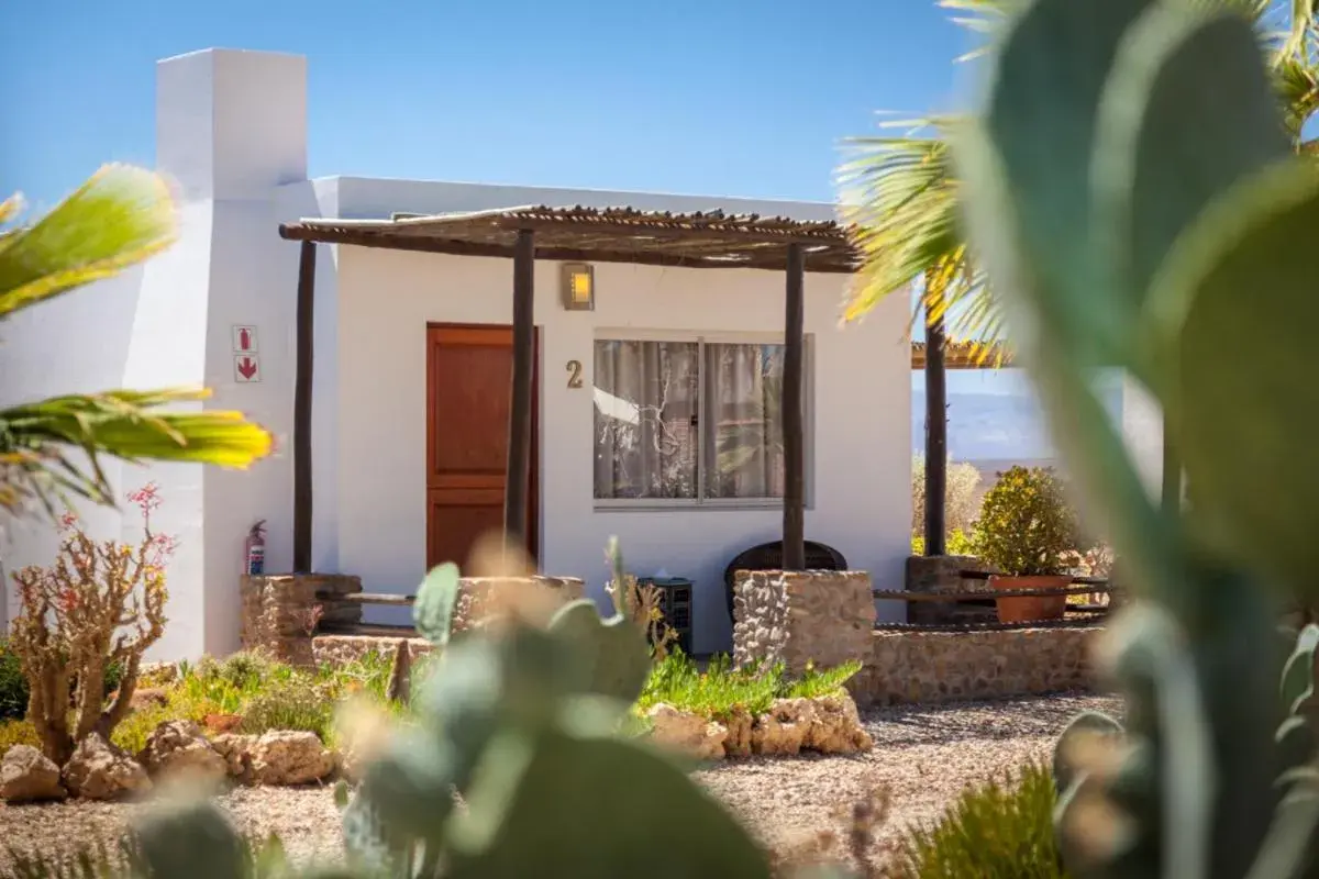 Property building in Inverdoorn Game Reserve Lodge Property building in Inverdoorn Game Reserve Lodge