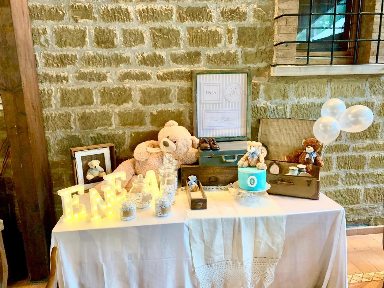 Restaurant/places to eat in Castello Cortevecchio