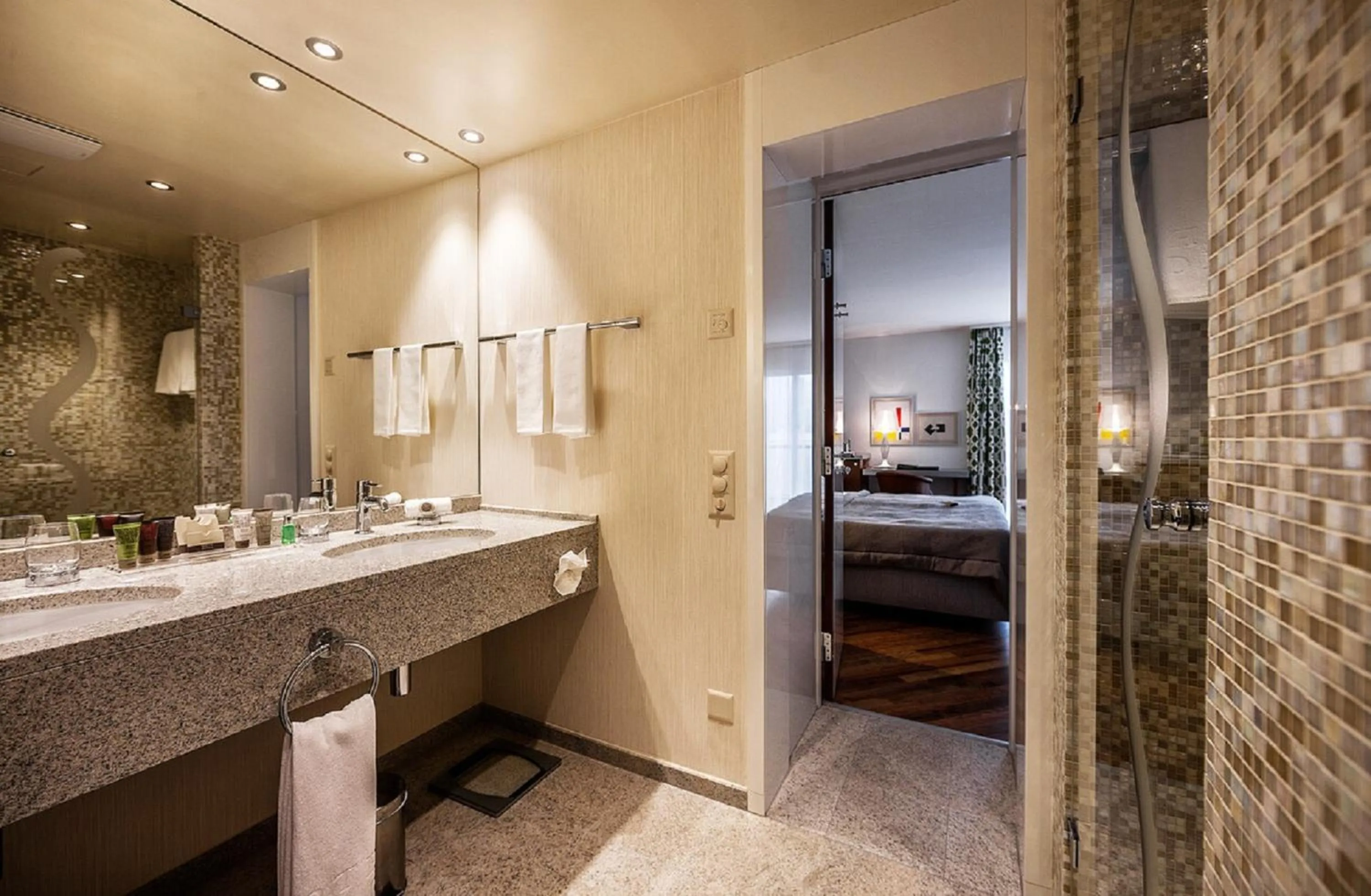 Bathroom in Hotel Eden Roc - The Leading Hotels of the World