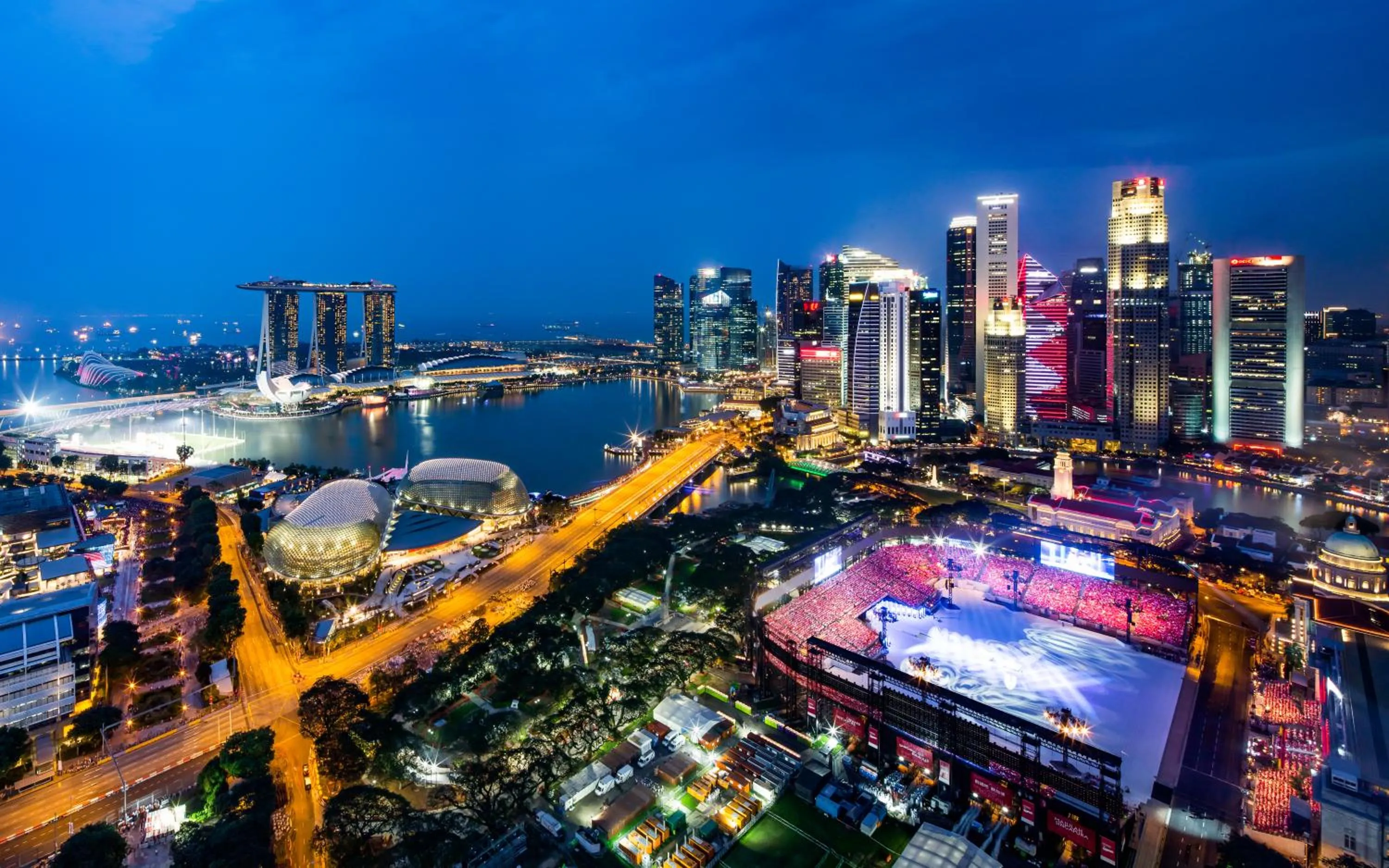 City view in Swissotel The Stamford Singapore