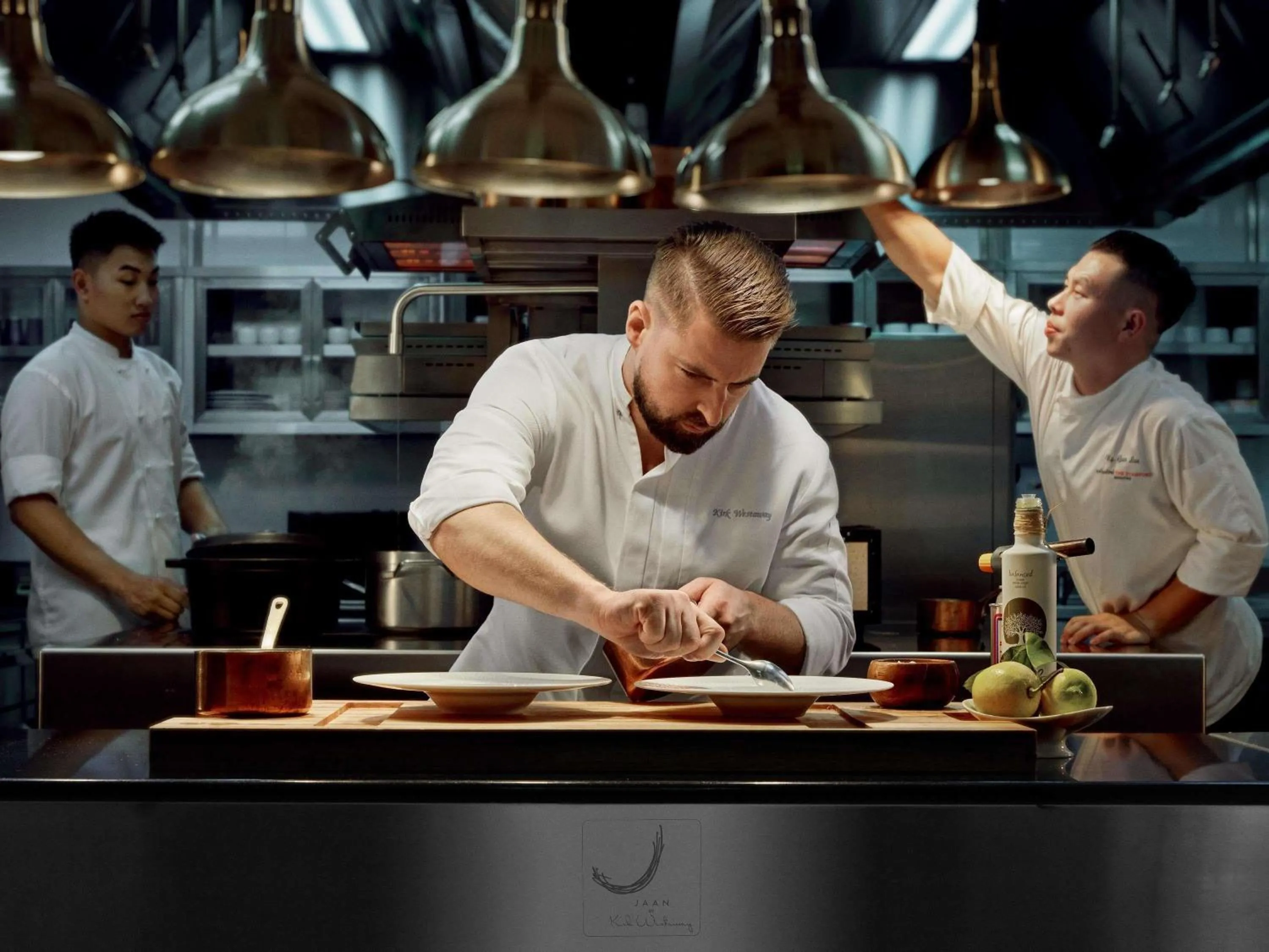 Property building in Swissotel The Stamford Singapore