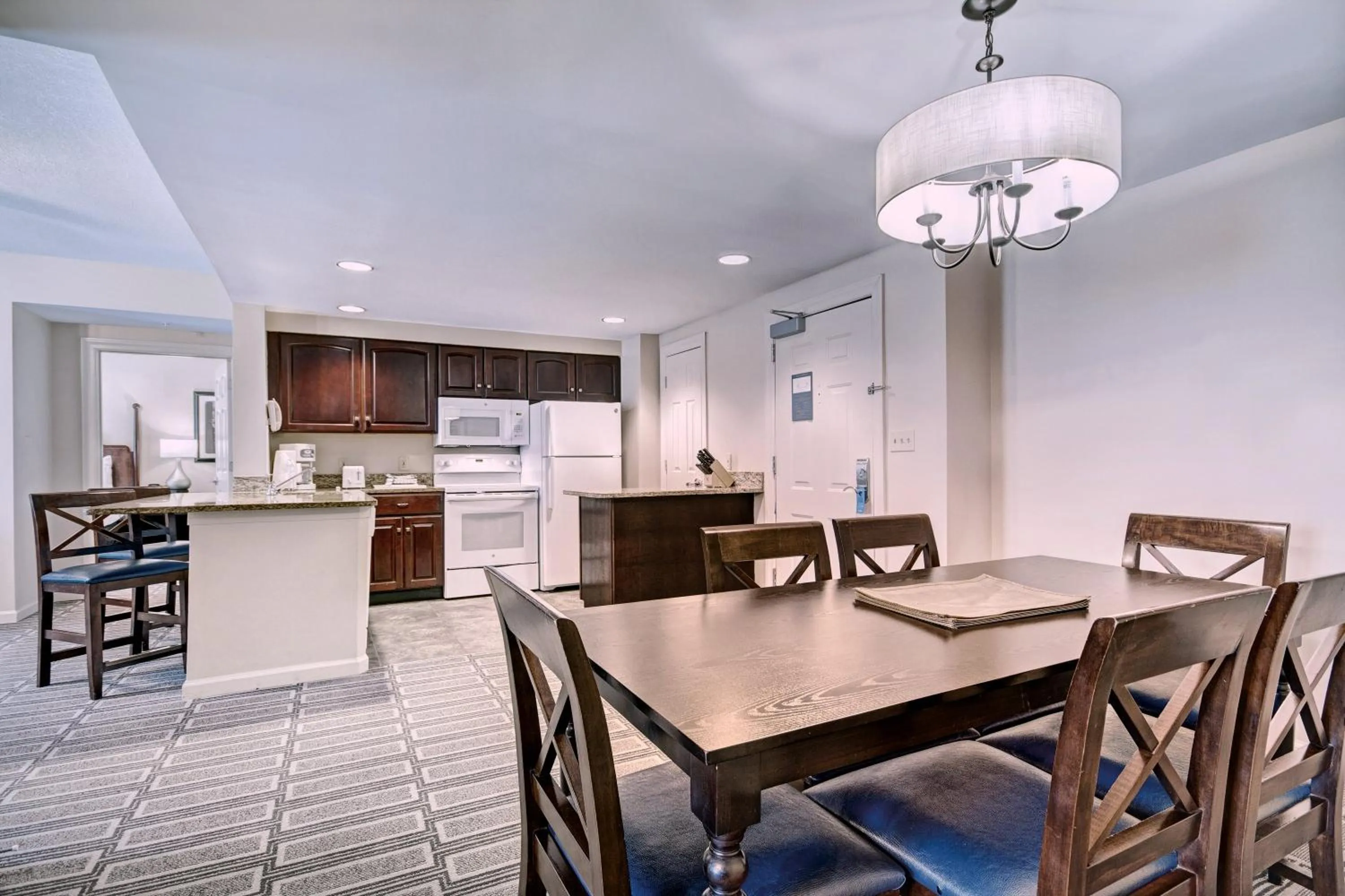 Restaurant/places to eat in Club Wyndham Old Town Alexandria