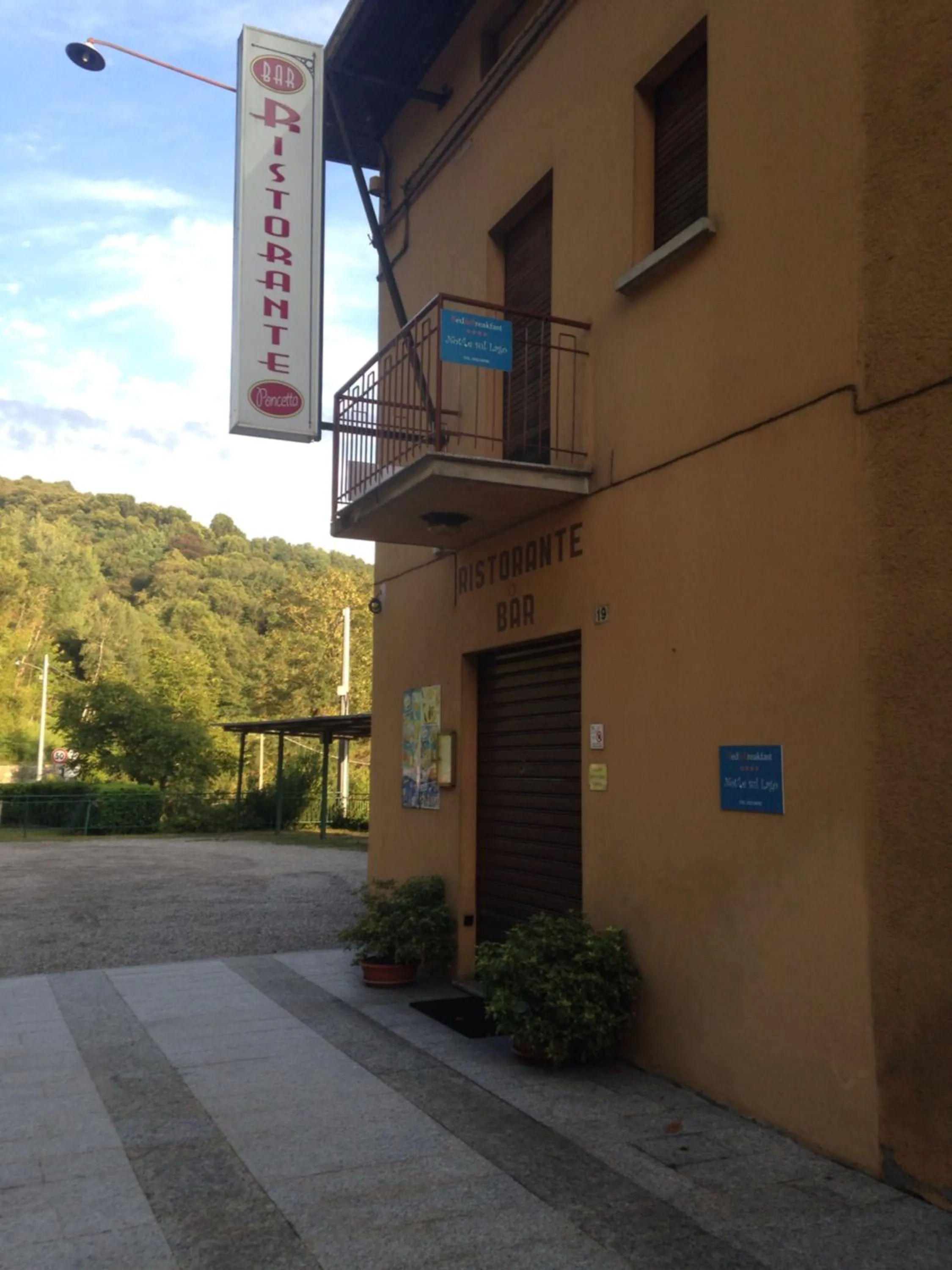 Property building in B&B Notte sul Lago