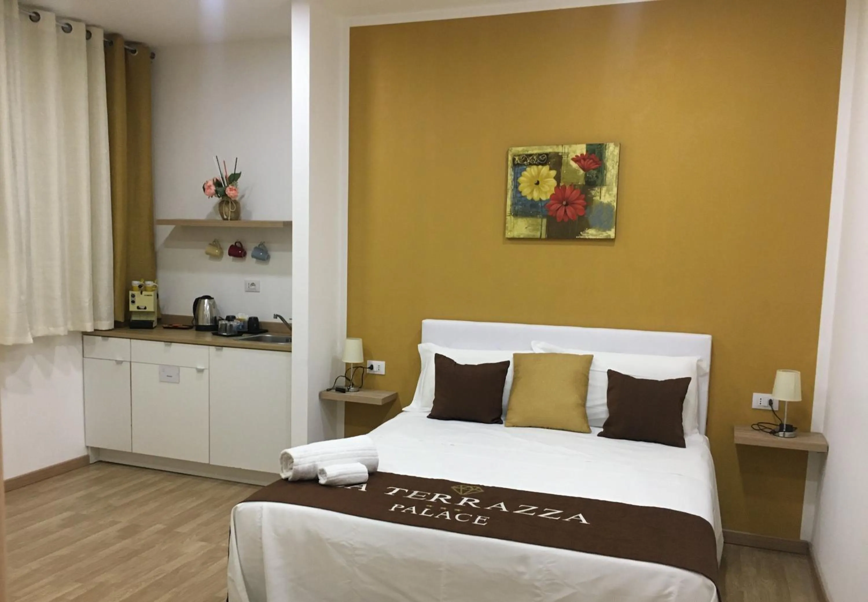 Bed in La Terrazza Palace B&B