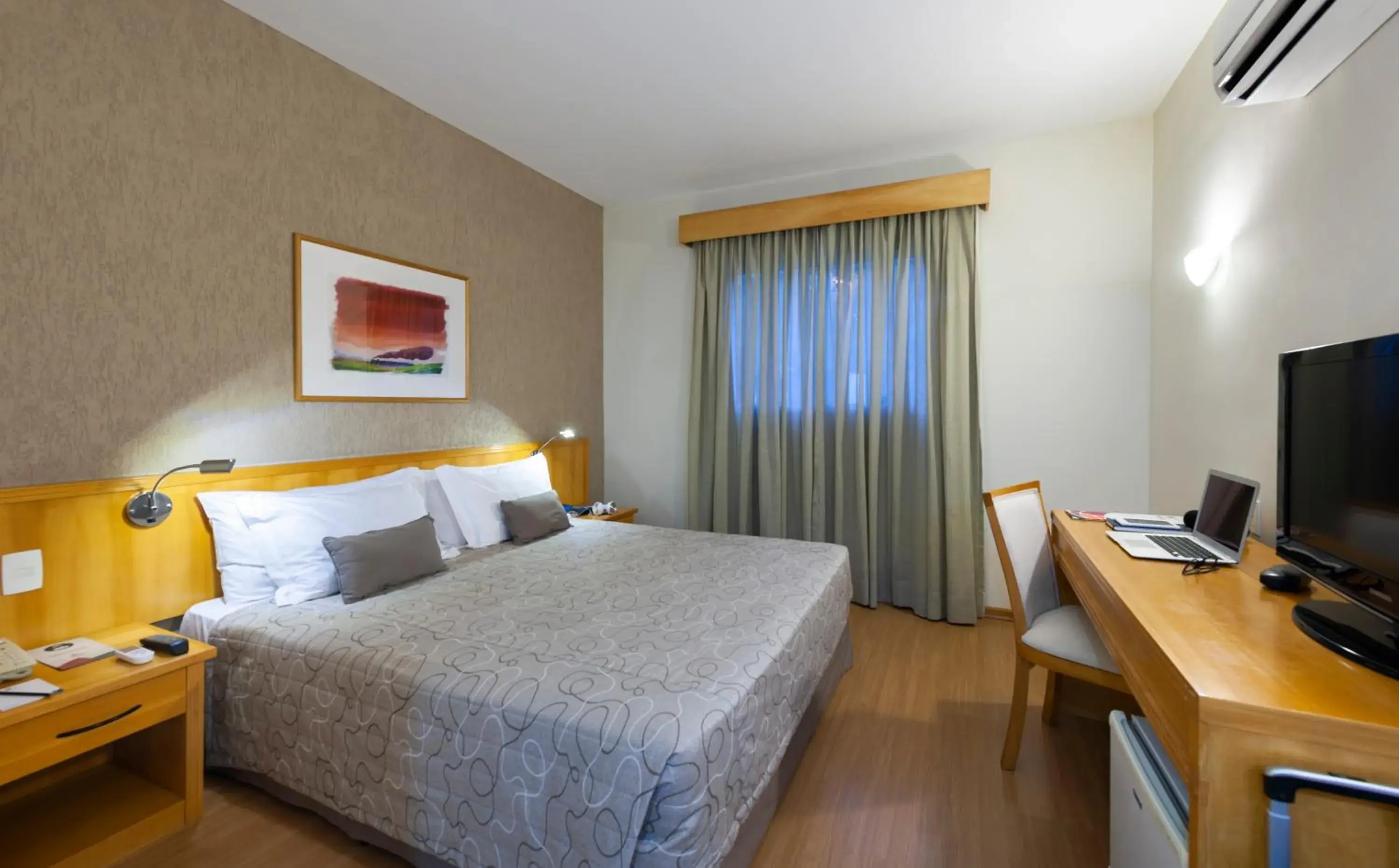 Bed in Matiz Barão Geraldo Express Hotel Bed in Matiz Barão Geraldo Express Hotel