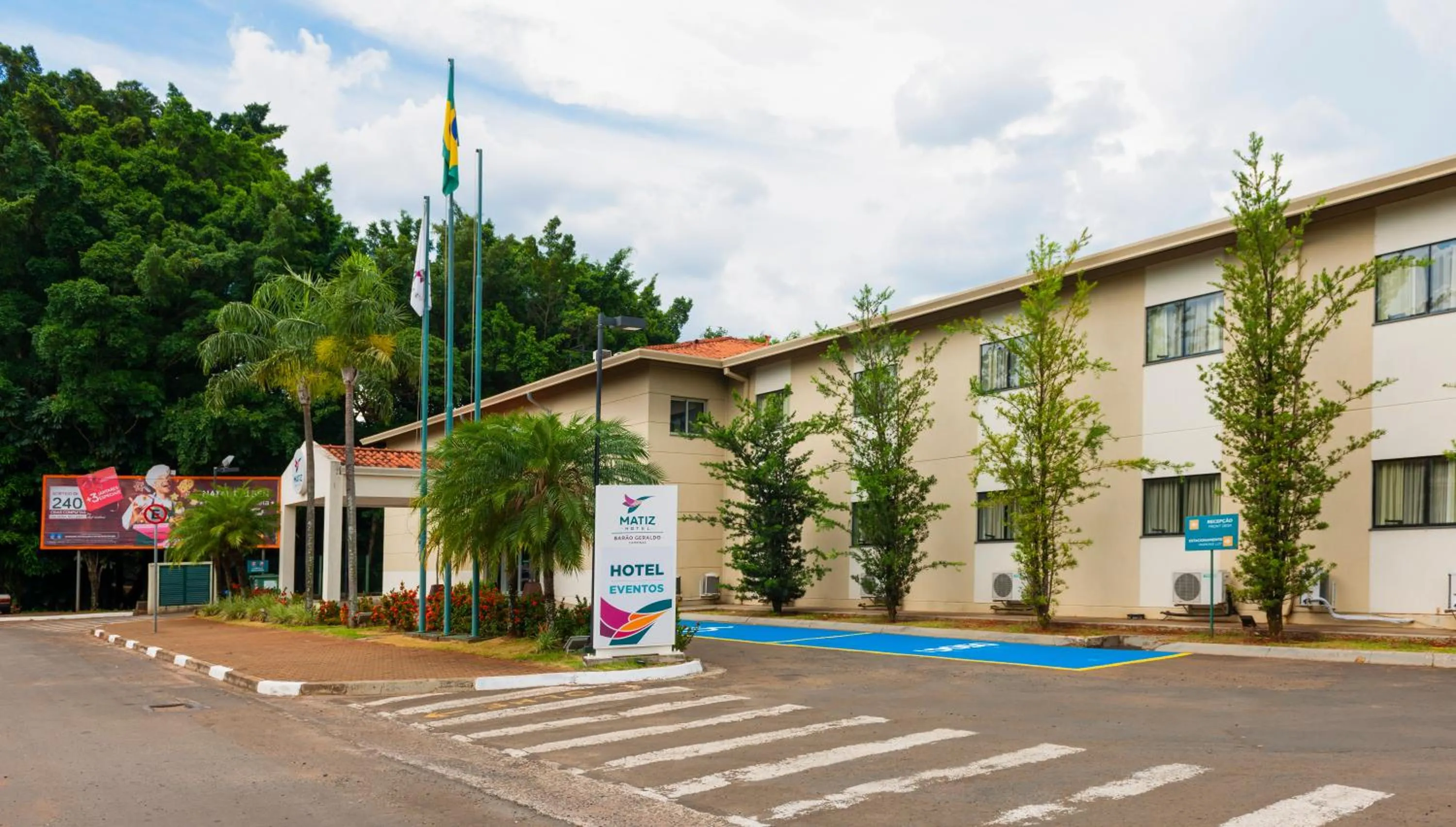 Property building in Matiz Barão Geraldo Express Hotel