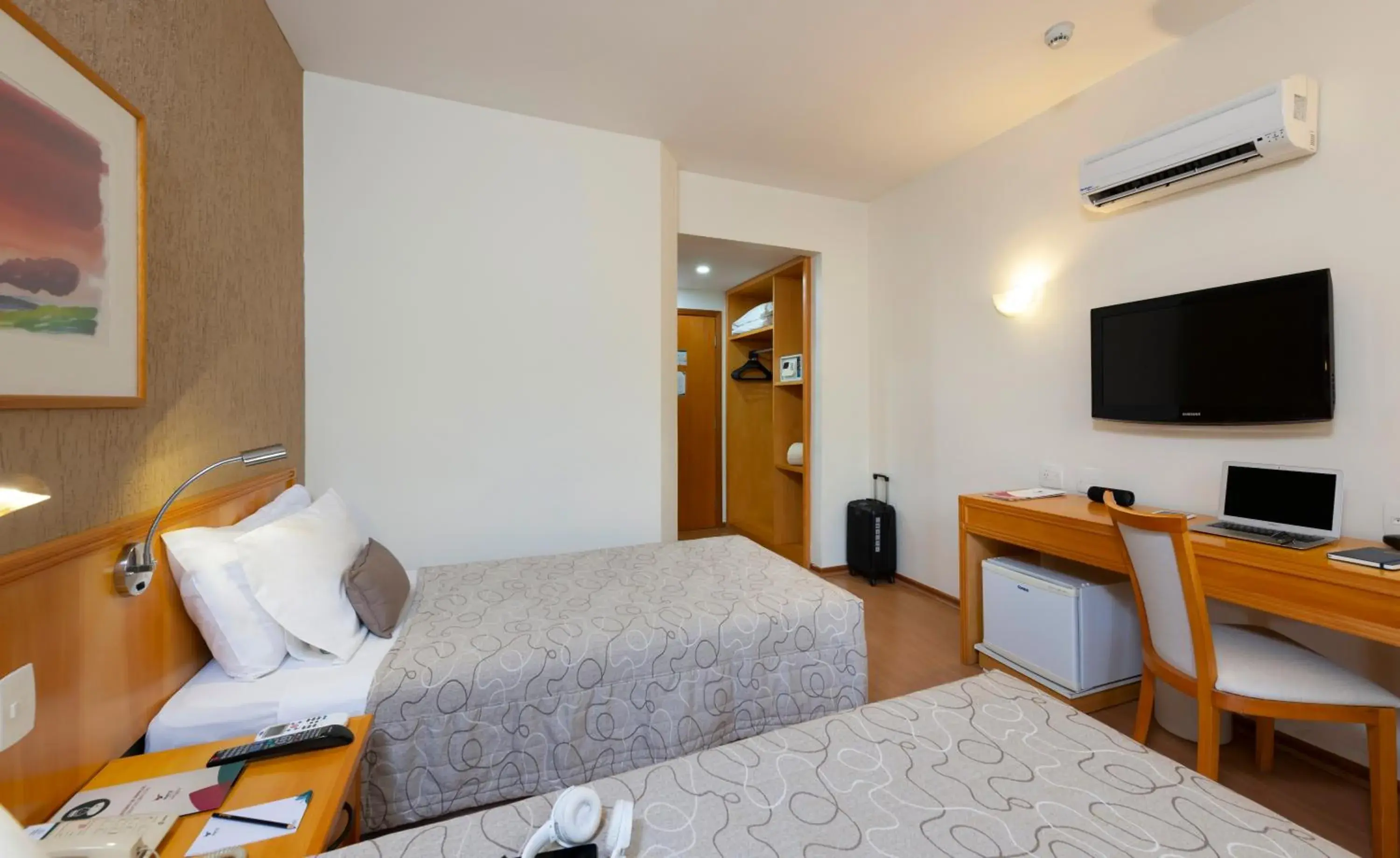 Bed in Matiz Barão Geraldo Express Hotel Bed in Matiz Barão Geraldo Express Hotel