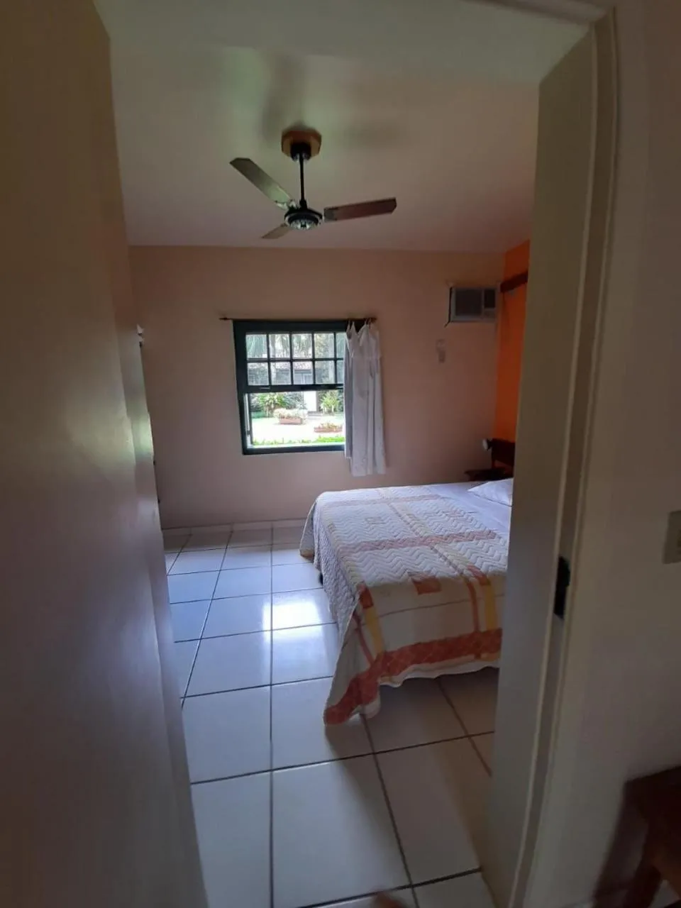 Photo of the whole room, Bed in Pousada Villa Harmonia