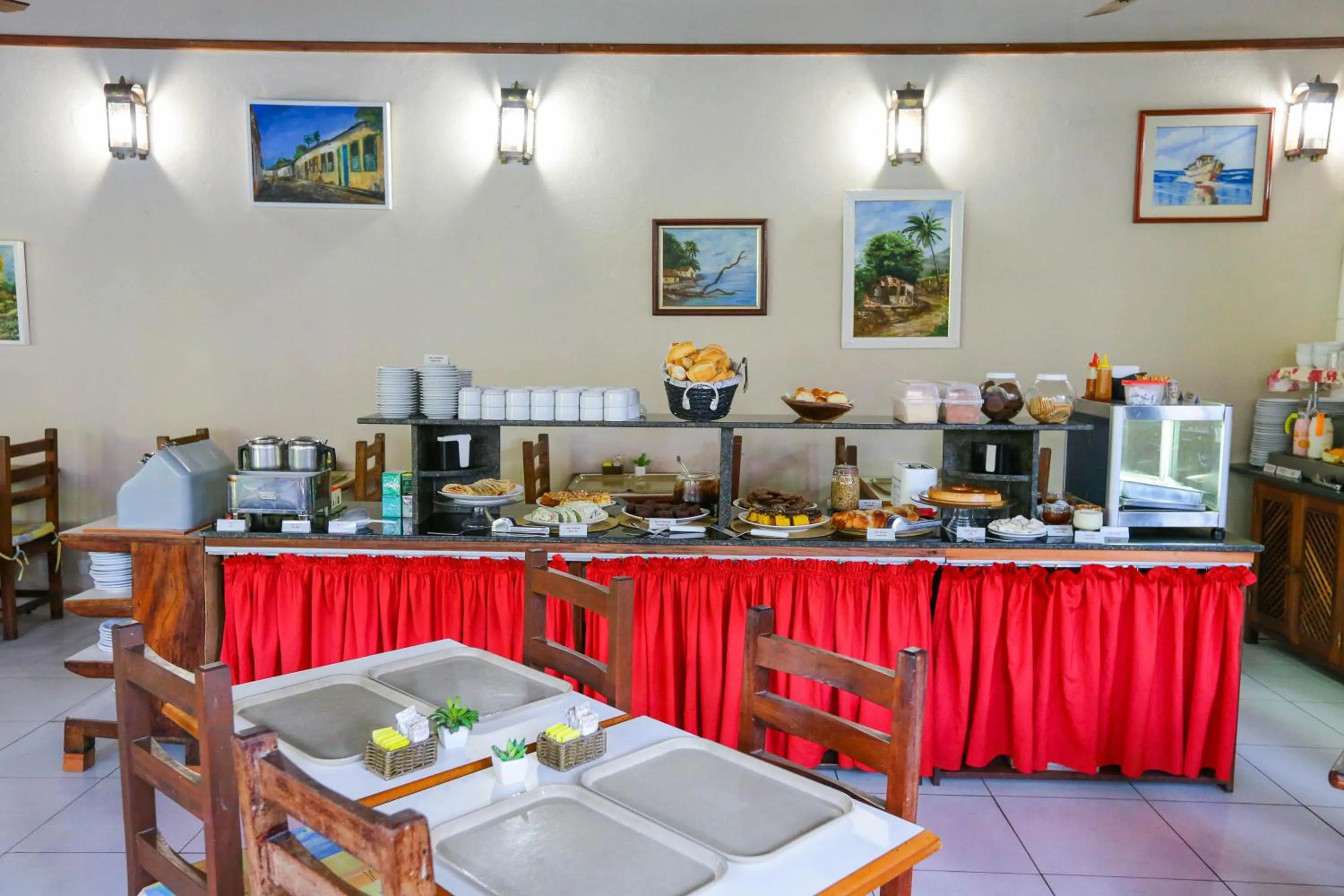 Restaurant/places to eat in Pousada Villa Harmonia