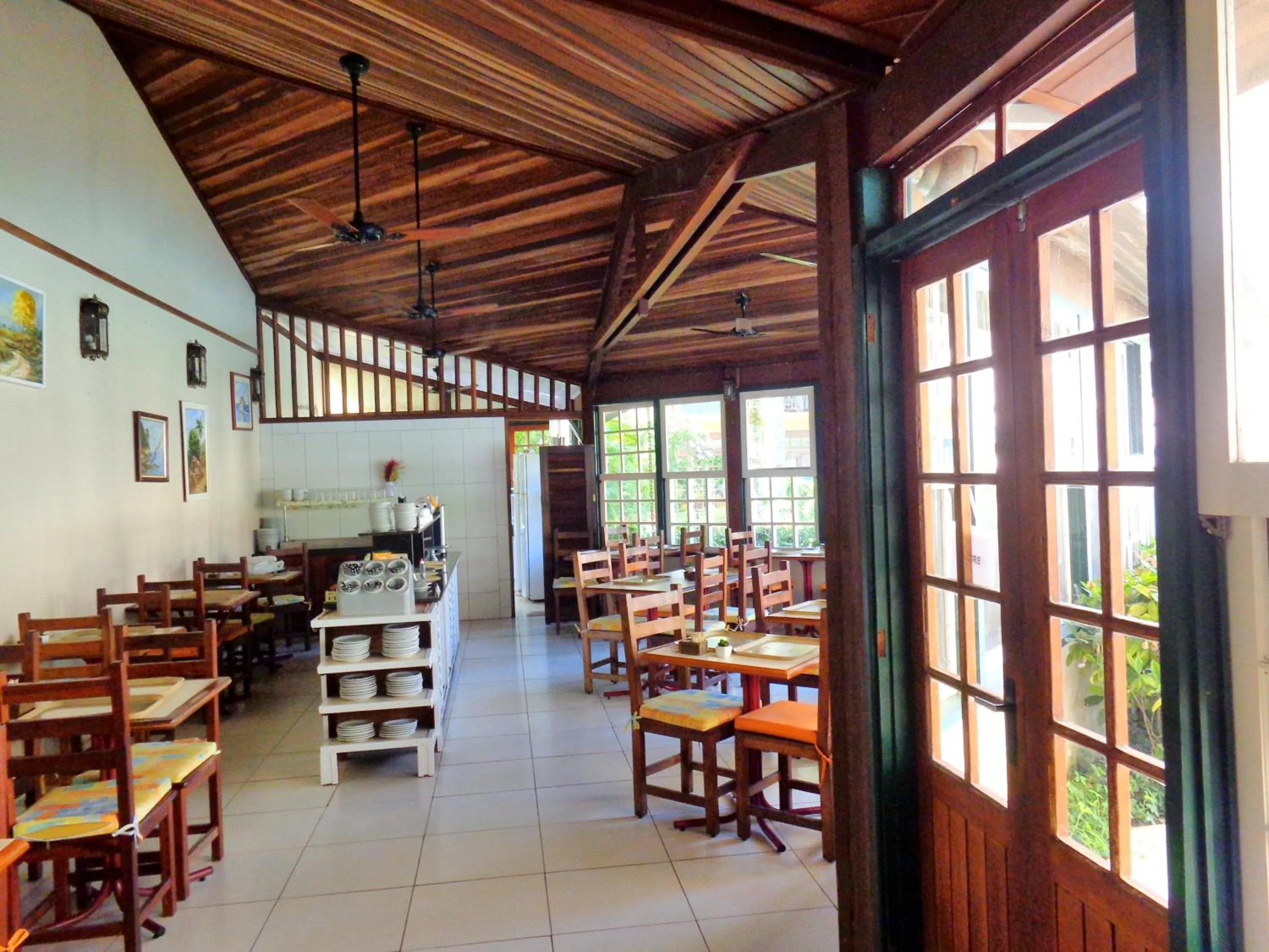 Restaurant/places to eat in Pousada Villa Harmonia