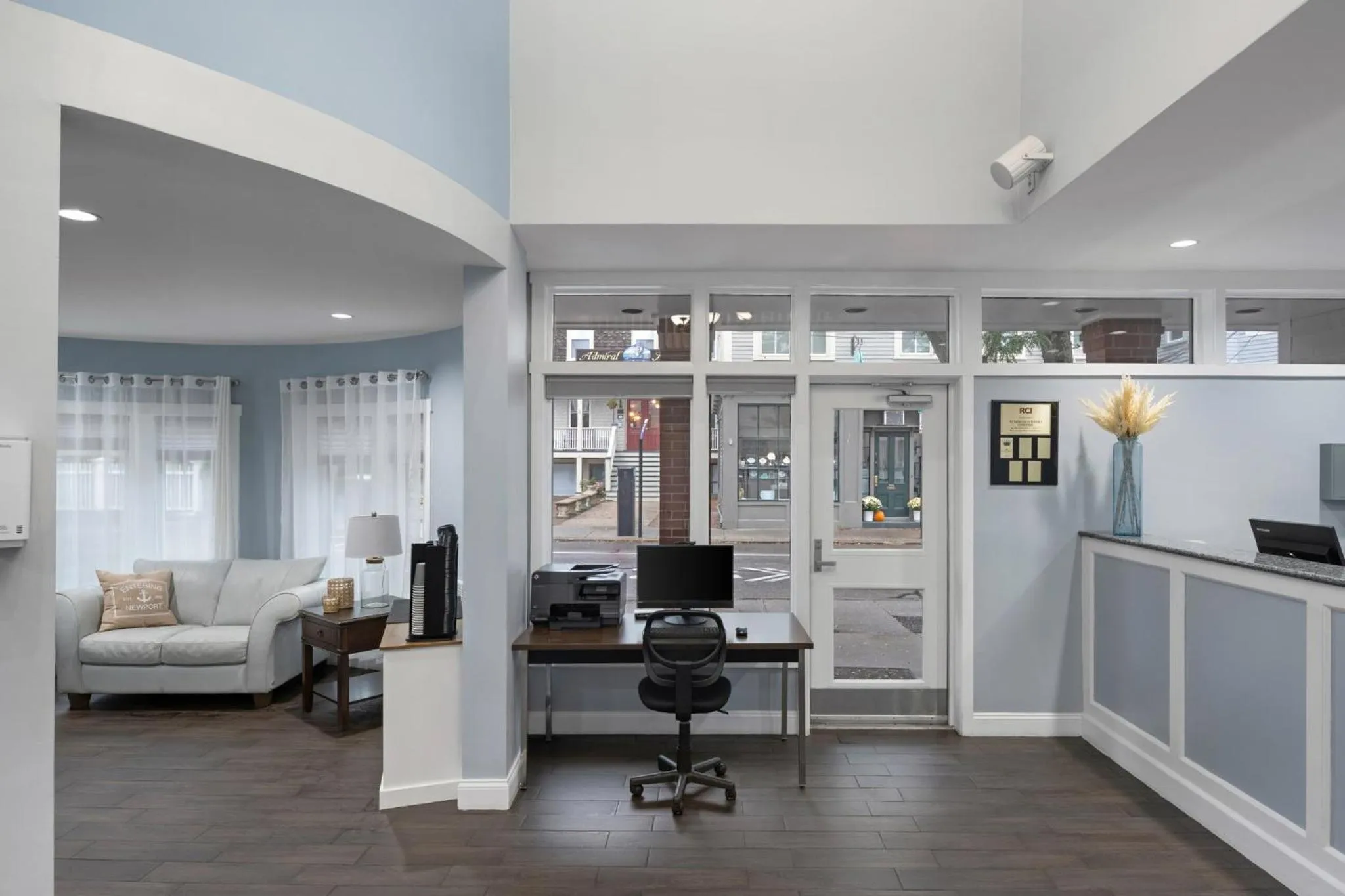 Lobby or reception in Club Wyndham Newport Onshore