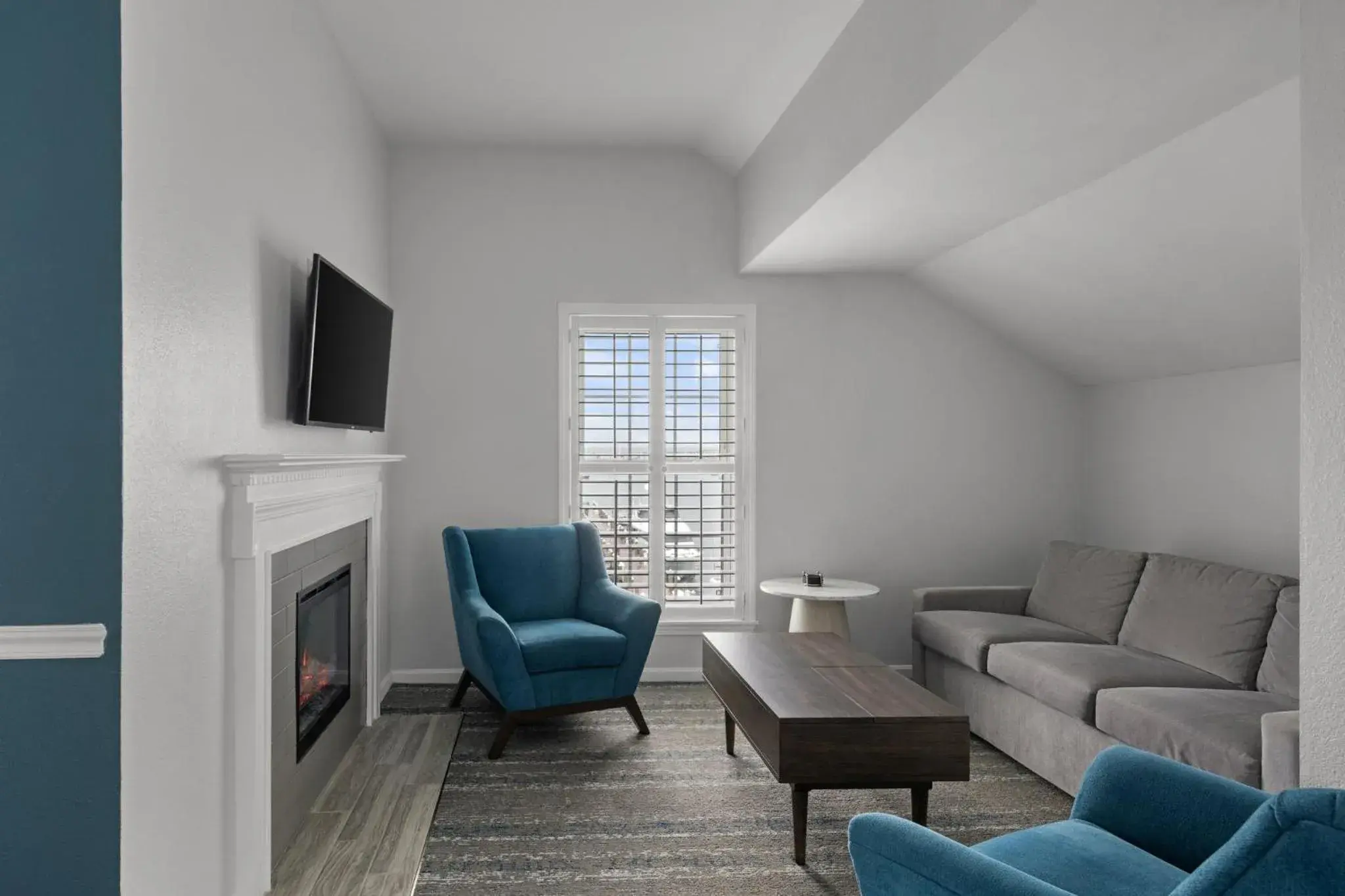 Living room in Club Wyndham Newport Onshore Living room in Club Wyndham Newport Onshore