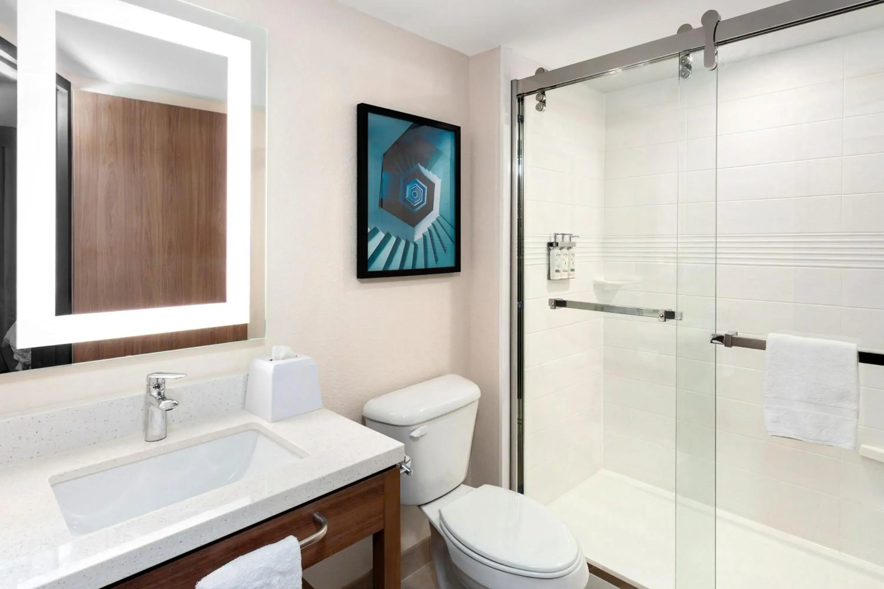 Photo of the whole room in Candlewood Suites Columbus North - Worthington by IHG Photo of the whole room in Candlewood Suites Columbus North - Worthington by IHG