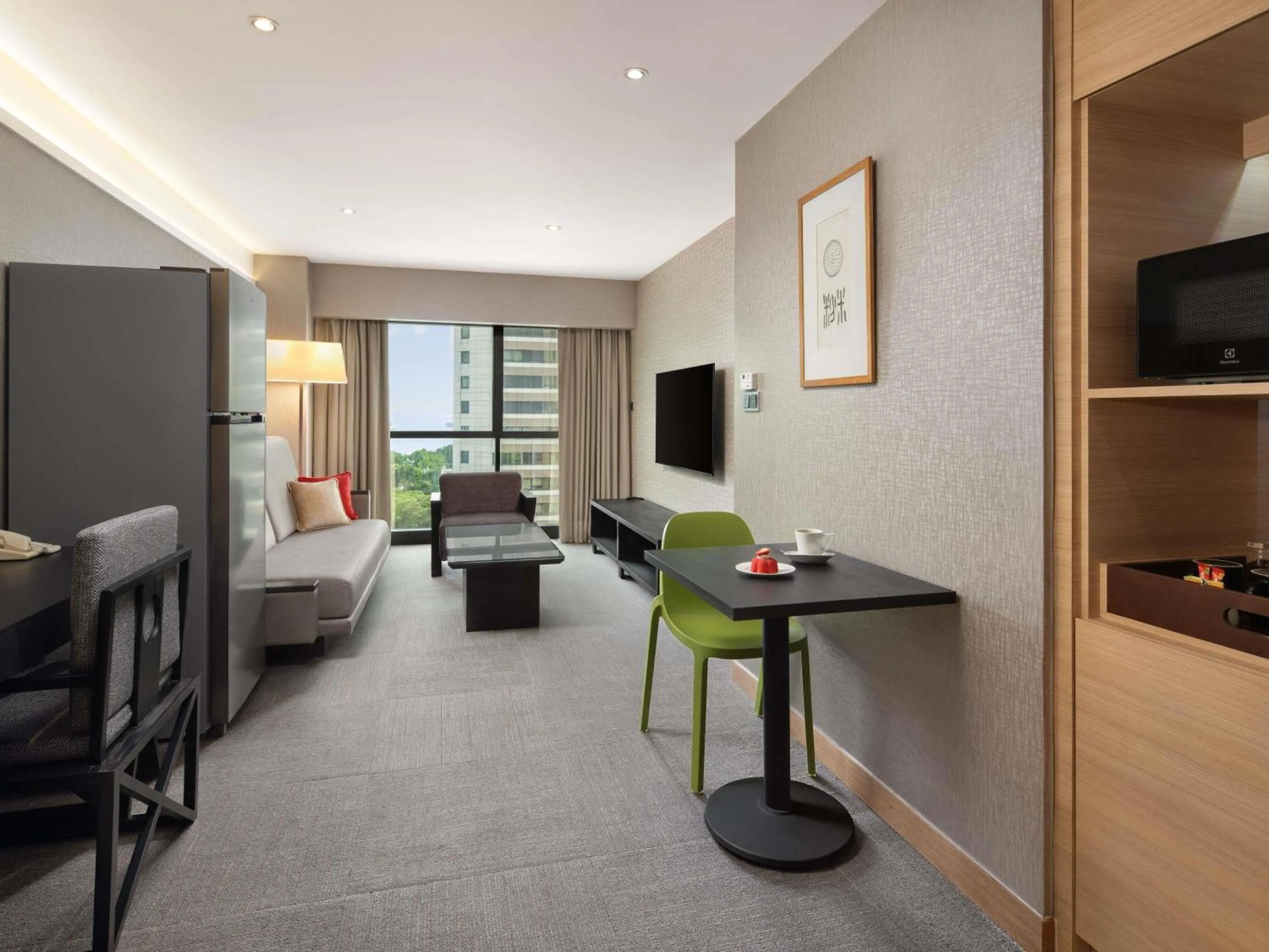 Bedroom in Grand Mercure Singapore Roxy