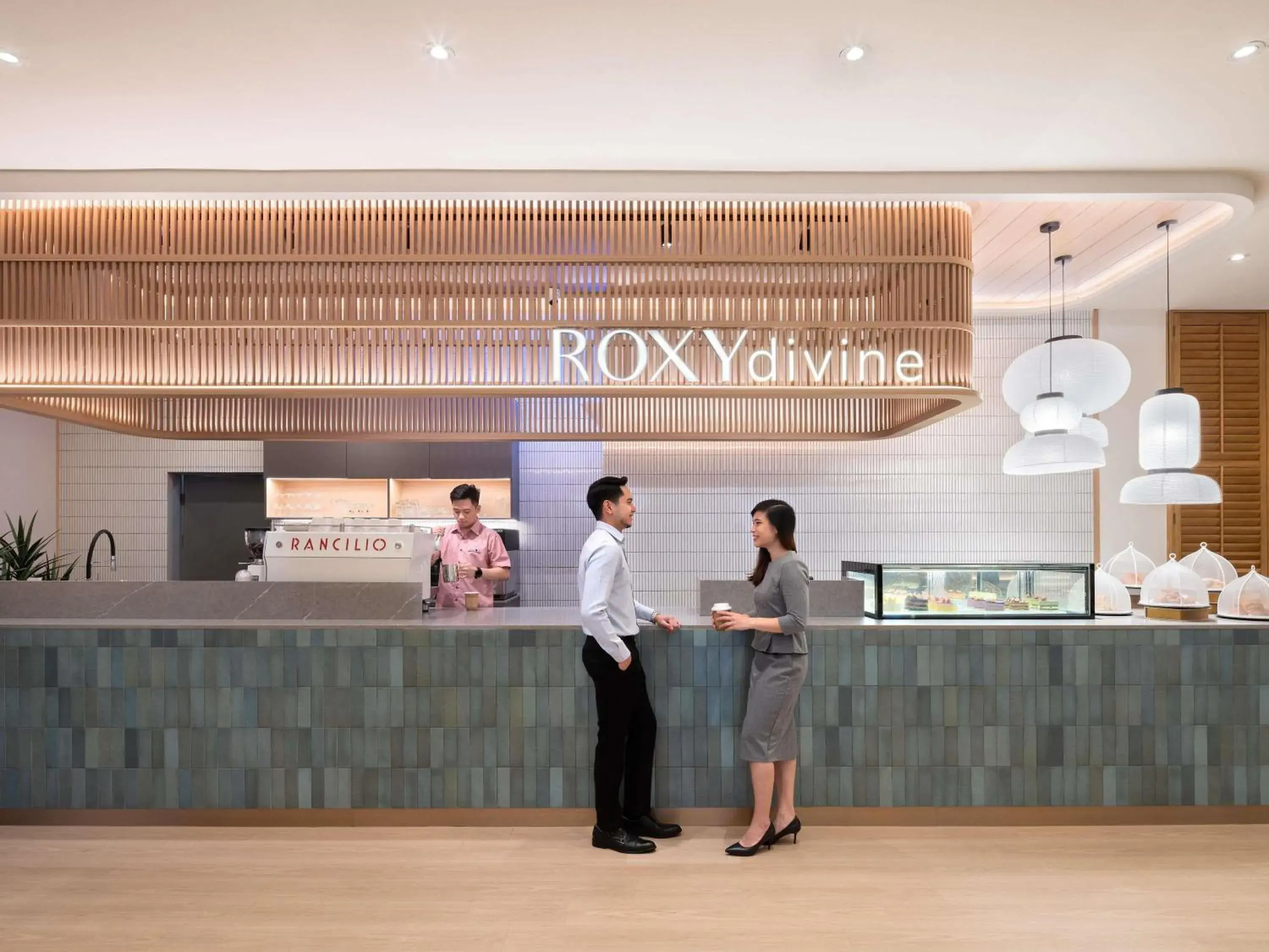 Restaurant/places to eat in Grand Mercure Singapore Roxy Restaurant/places to eat in Grand Mercure Singapore Roxy