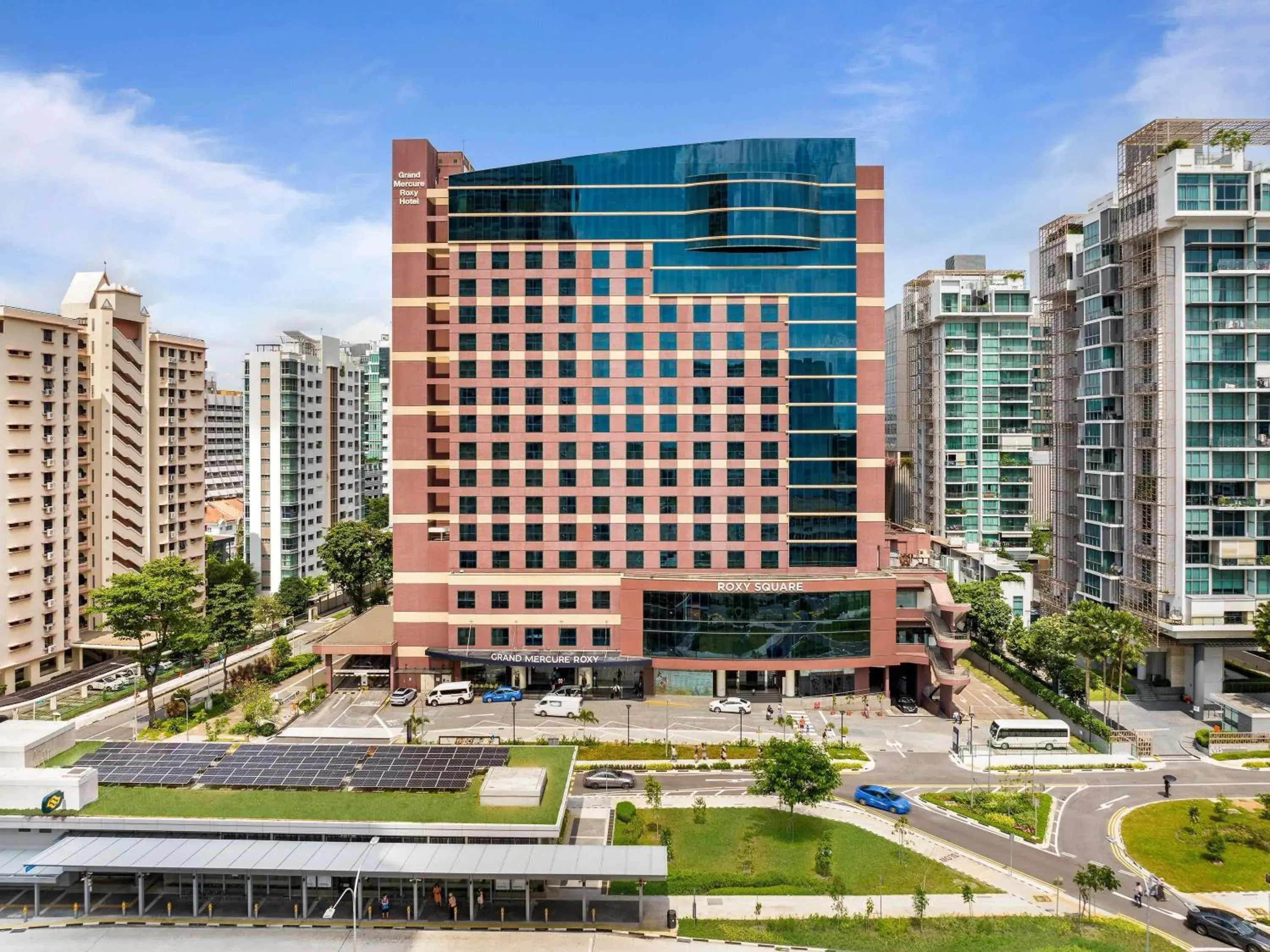 Property building in Grand Mercure Singapore Roxy Property building in Grand Mercure Singapore Roxy