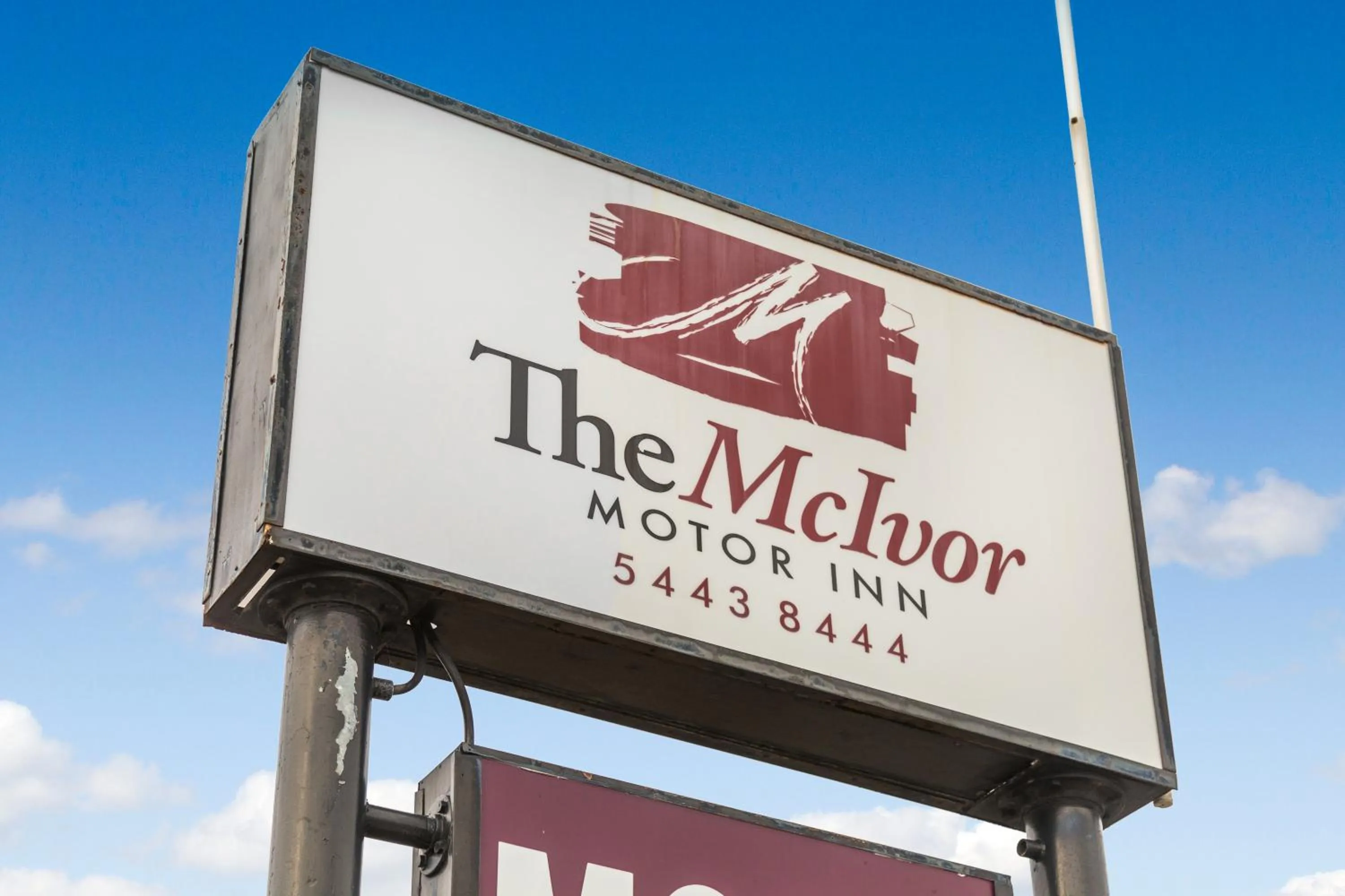 Property building in Bendigo McIvor Motor Inn