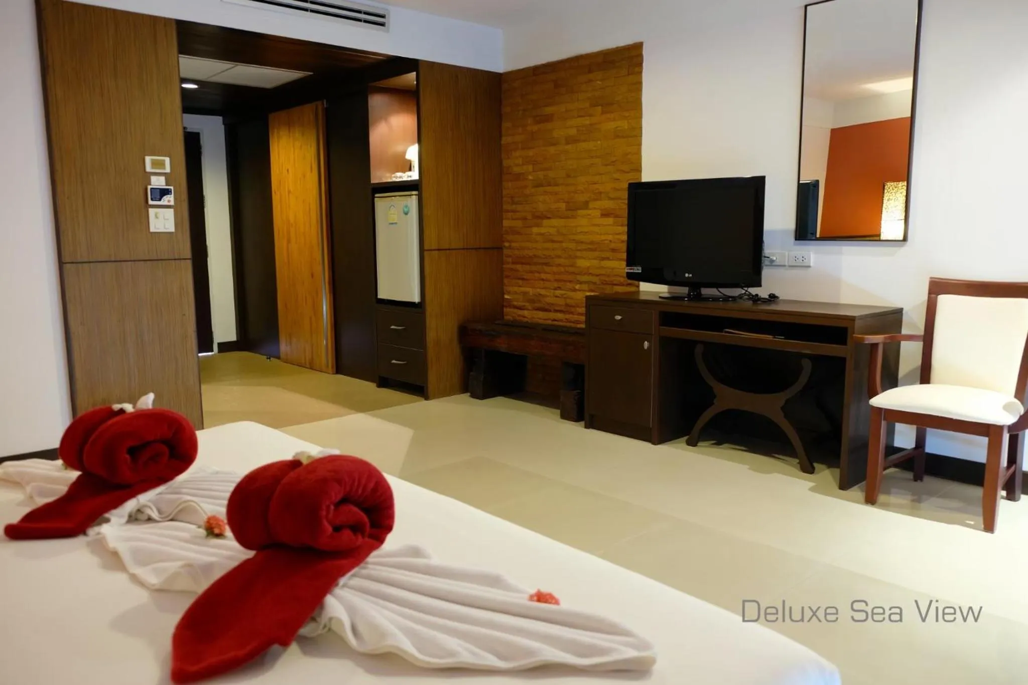 Bed in Ananda Lanta Resort - SHA Extra Plus