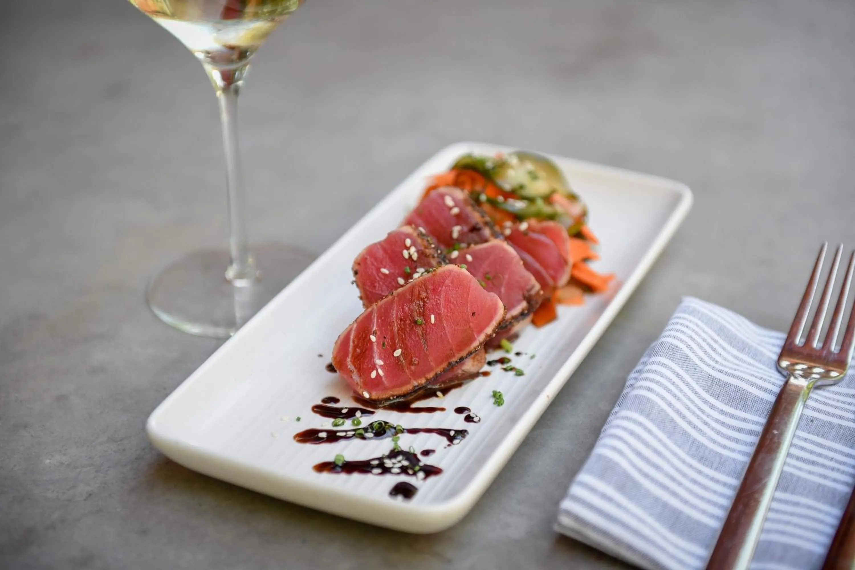 Restaurant/places to eat in Sheraton Redding Hotel at the Sundial Bridge