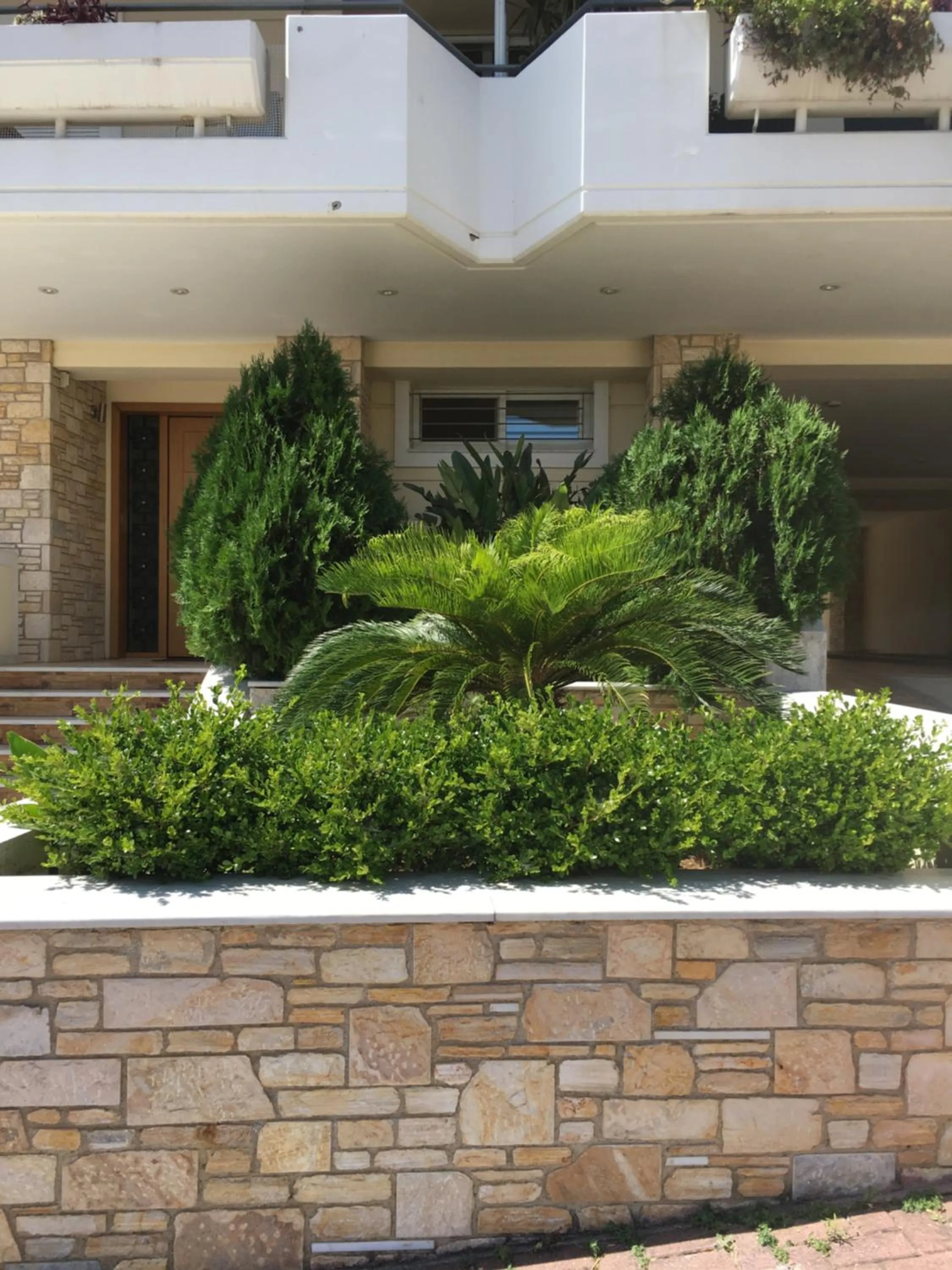 Facade/entrance in Hector Apartment Airport by Airstay