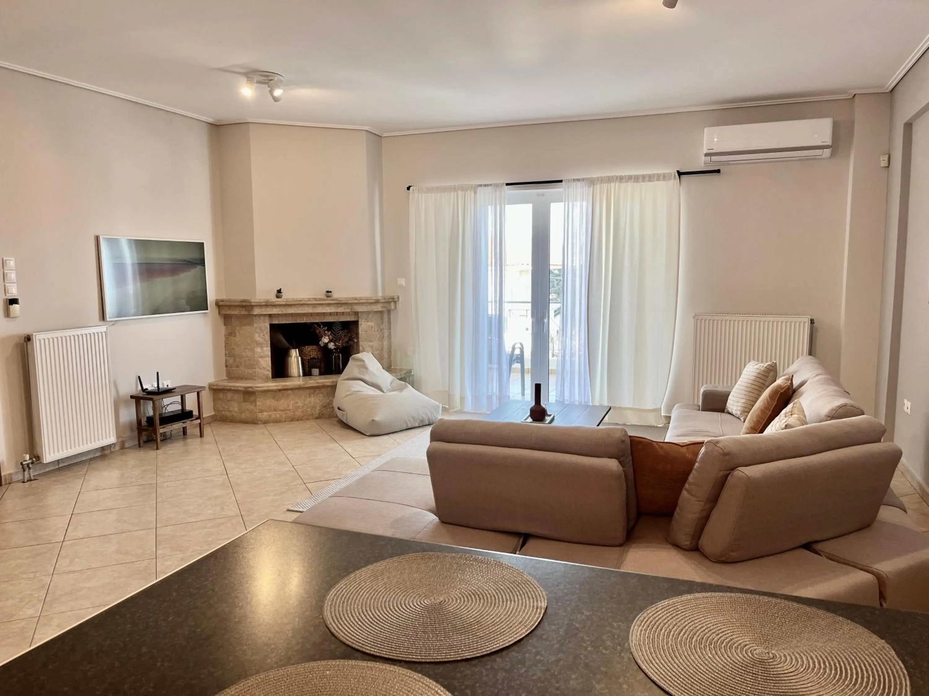 Living room in Hector Apartment Airport by Airstay