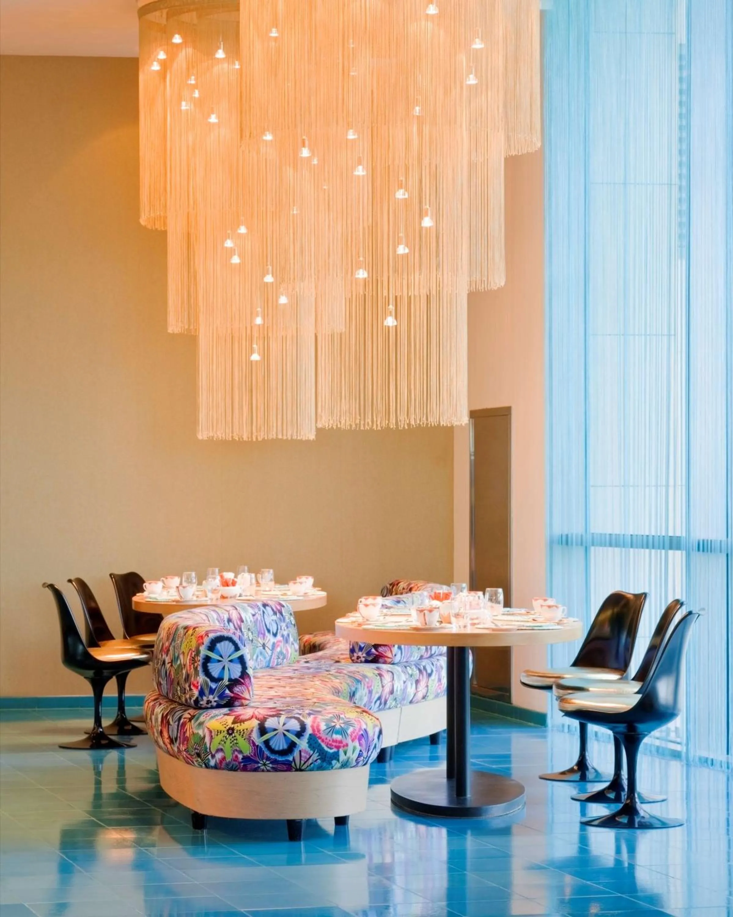 Restaurant/places to eat in Symphony Style Hotel Kuwait