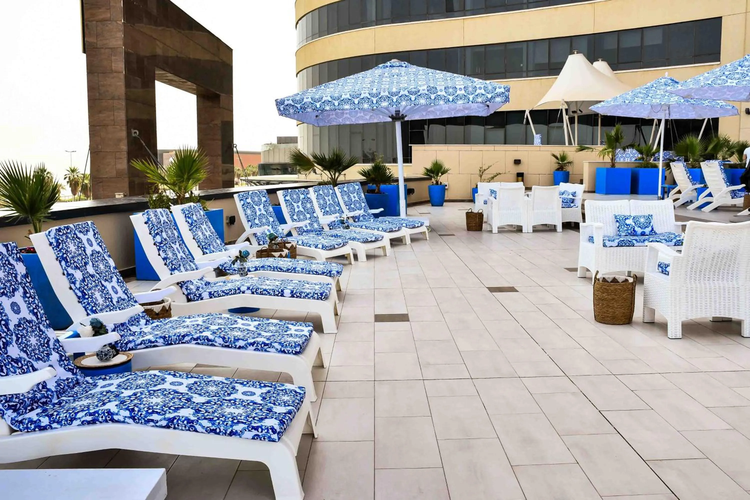 Swimming pool in Symphony Style Hotel Kuwait