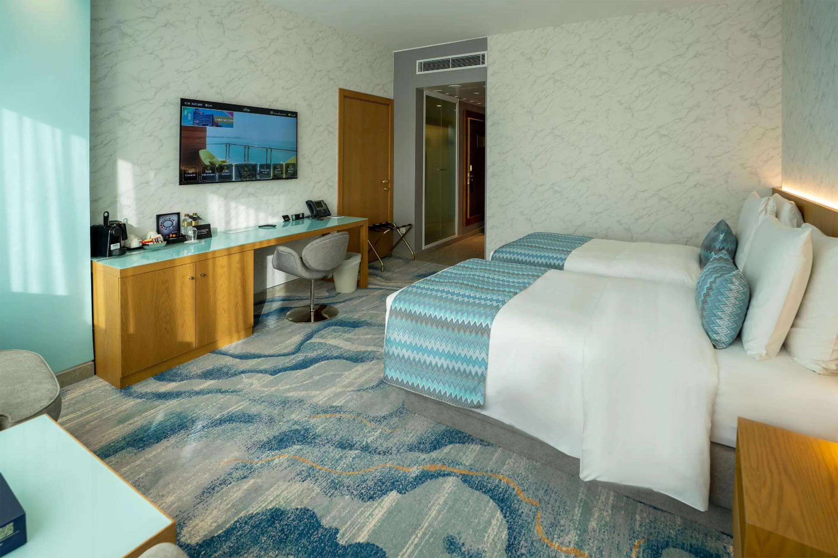 Photo of the whole room, Bed in Symphony Style Hotel Kuwait