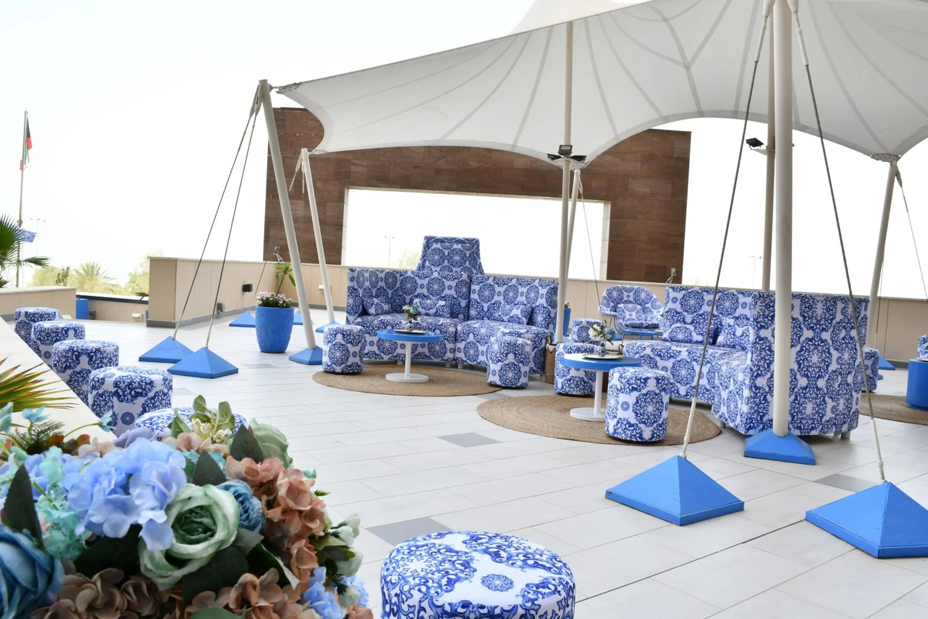 Swimming pool in Symphony Style Hotel Kuwait