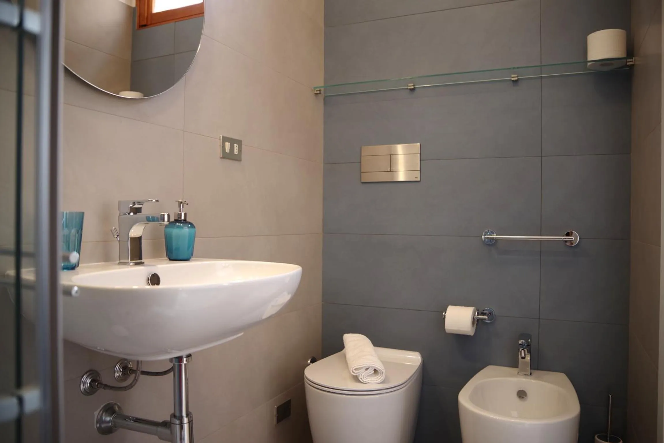 Toilet in Corsaro B&B