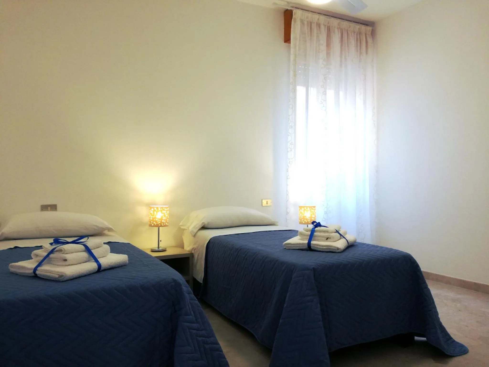 Photo of the whole room in Corsaro B&B