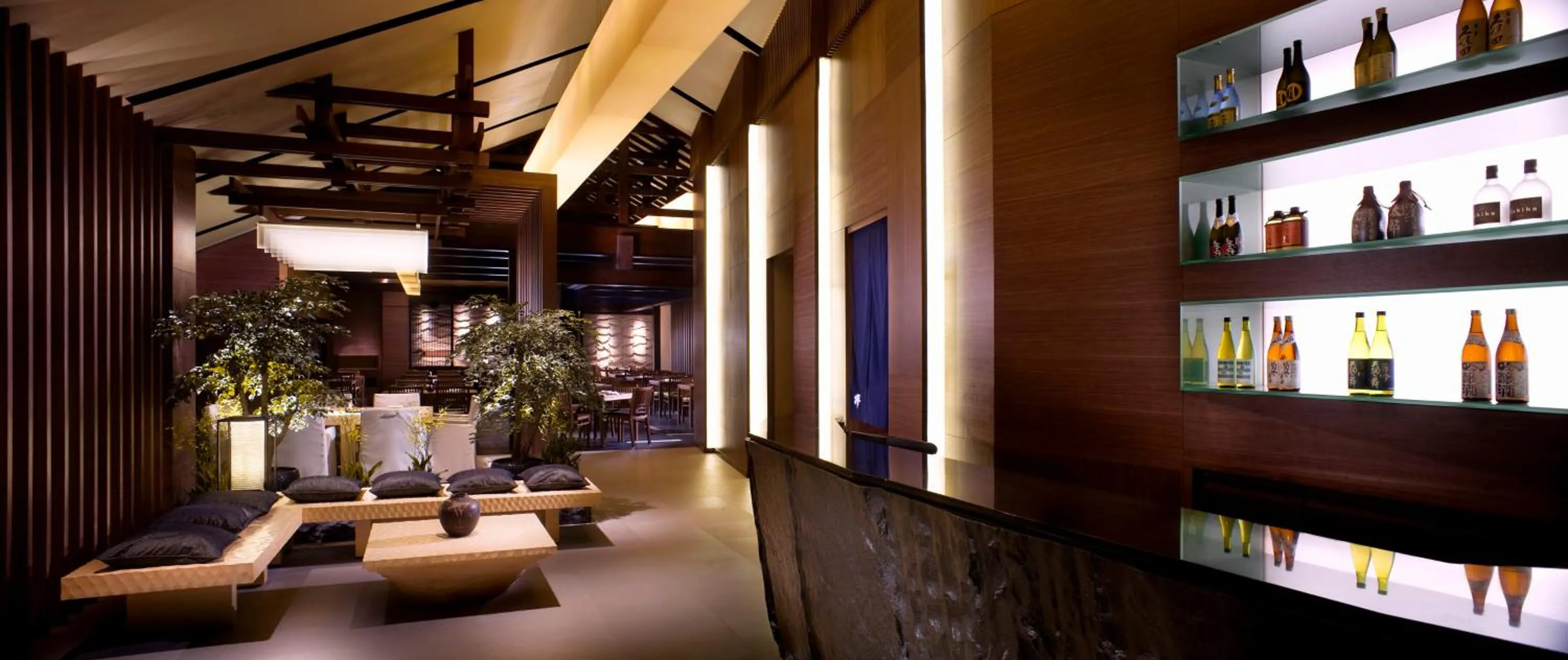 Restaurant/places to eat in Pan Pacific Singapore