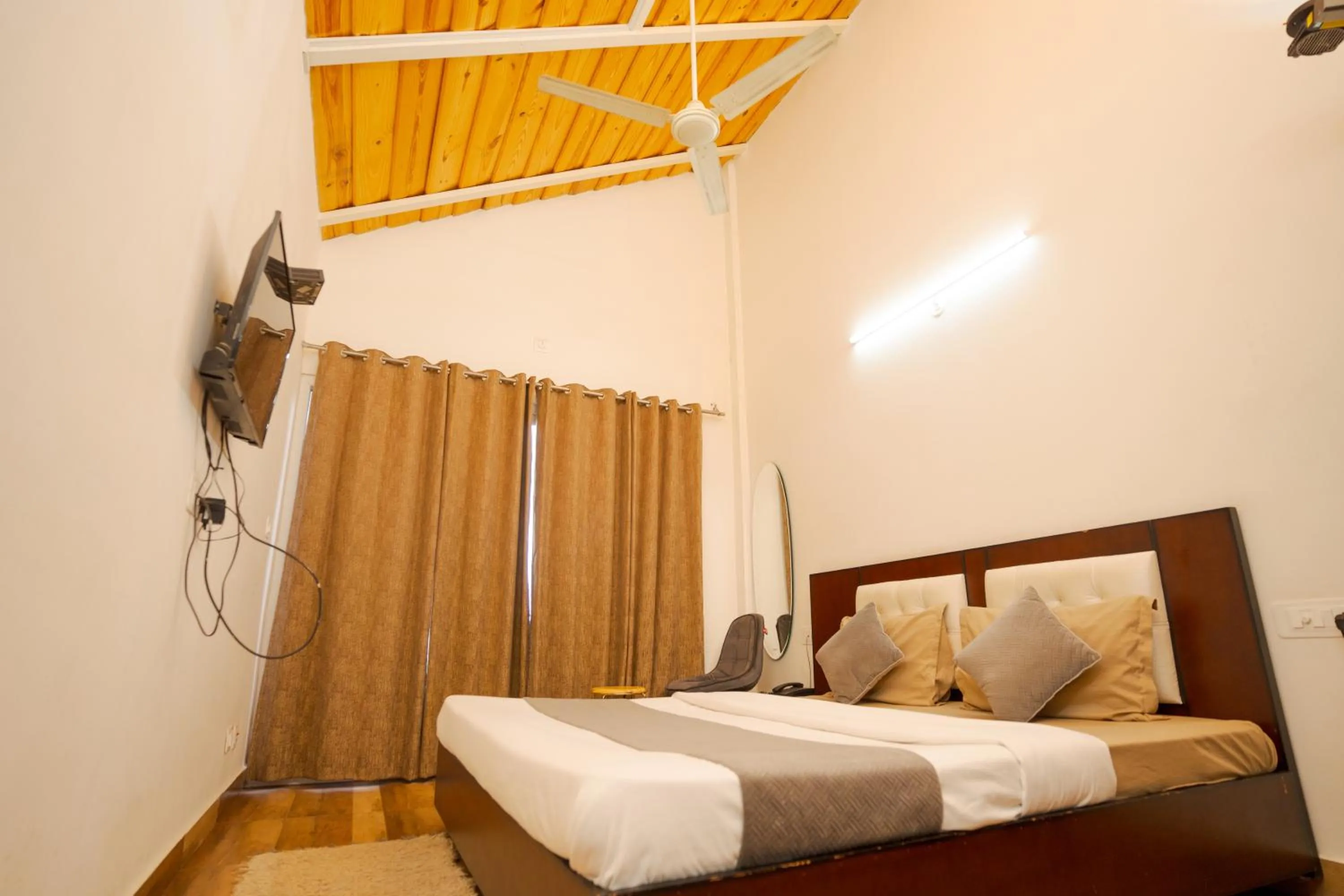 Bed in Cottages @ Village