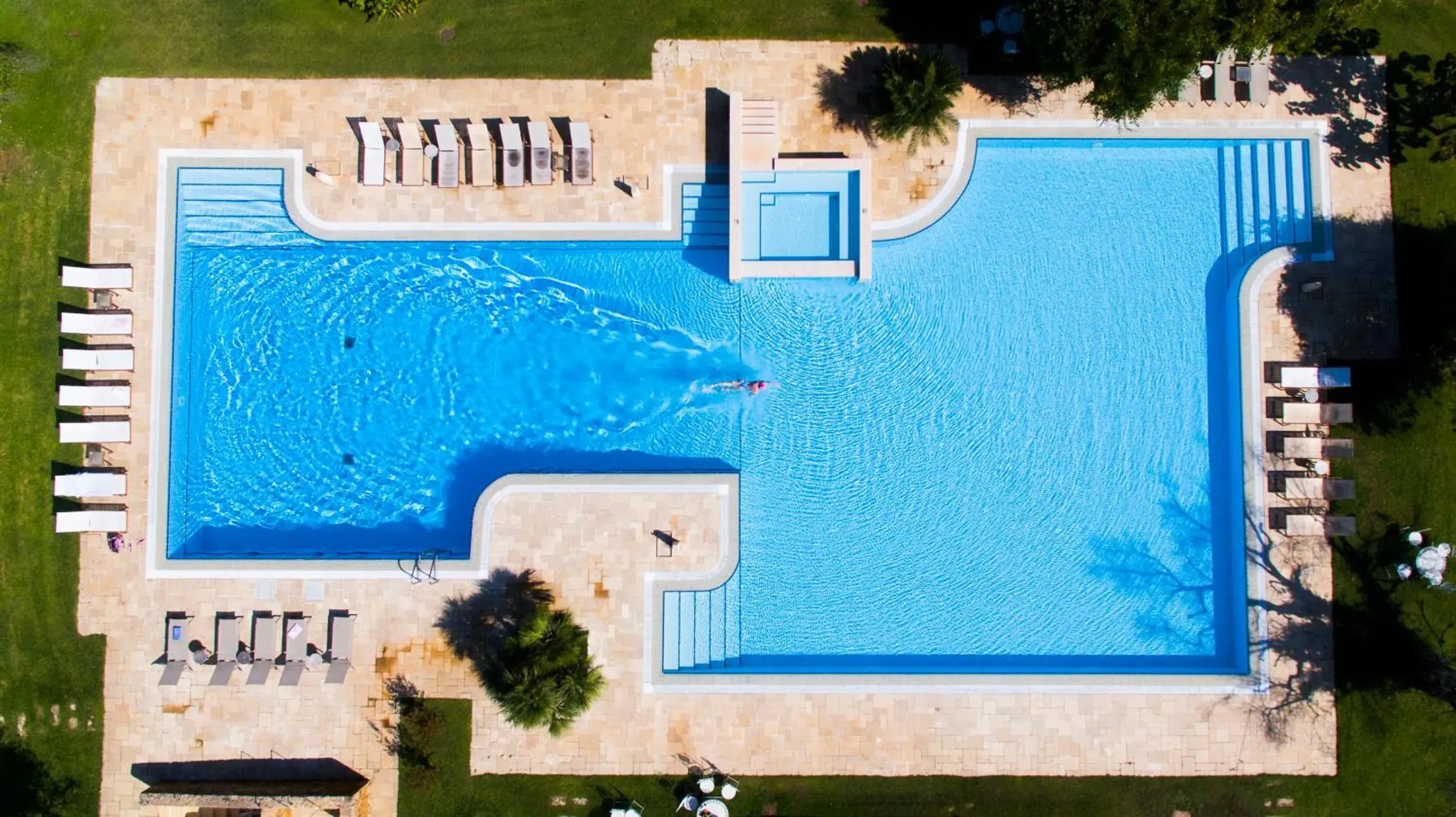 Pool view in Tenuta Monacelli Lecce Pool view in Tenuta Monacelli Lecce