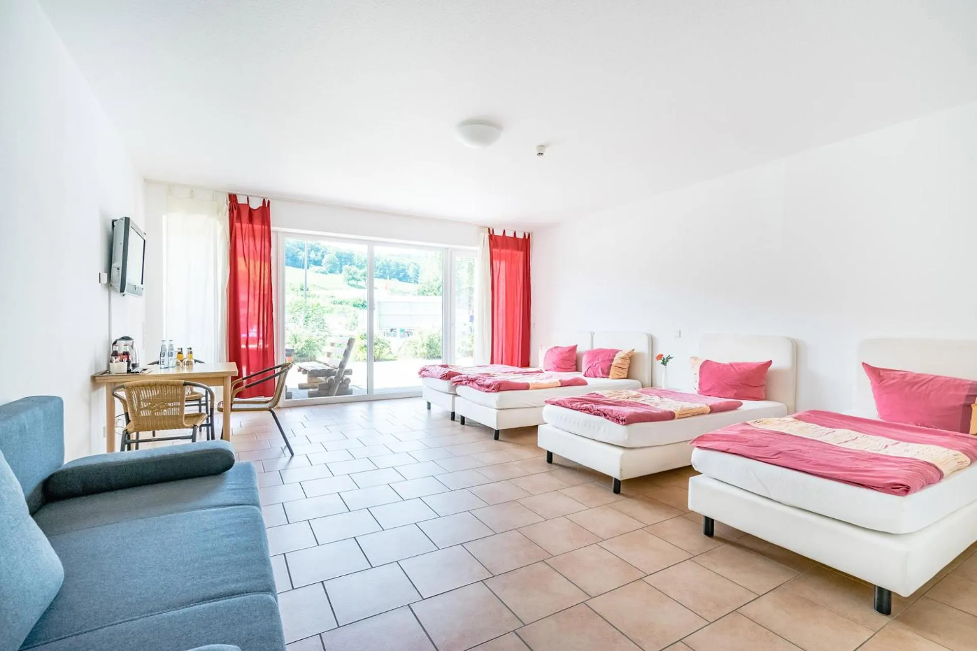 Bedroom, Bed in Hotel an der Nordschleife