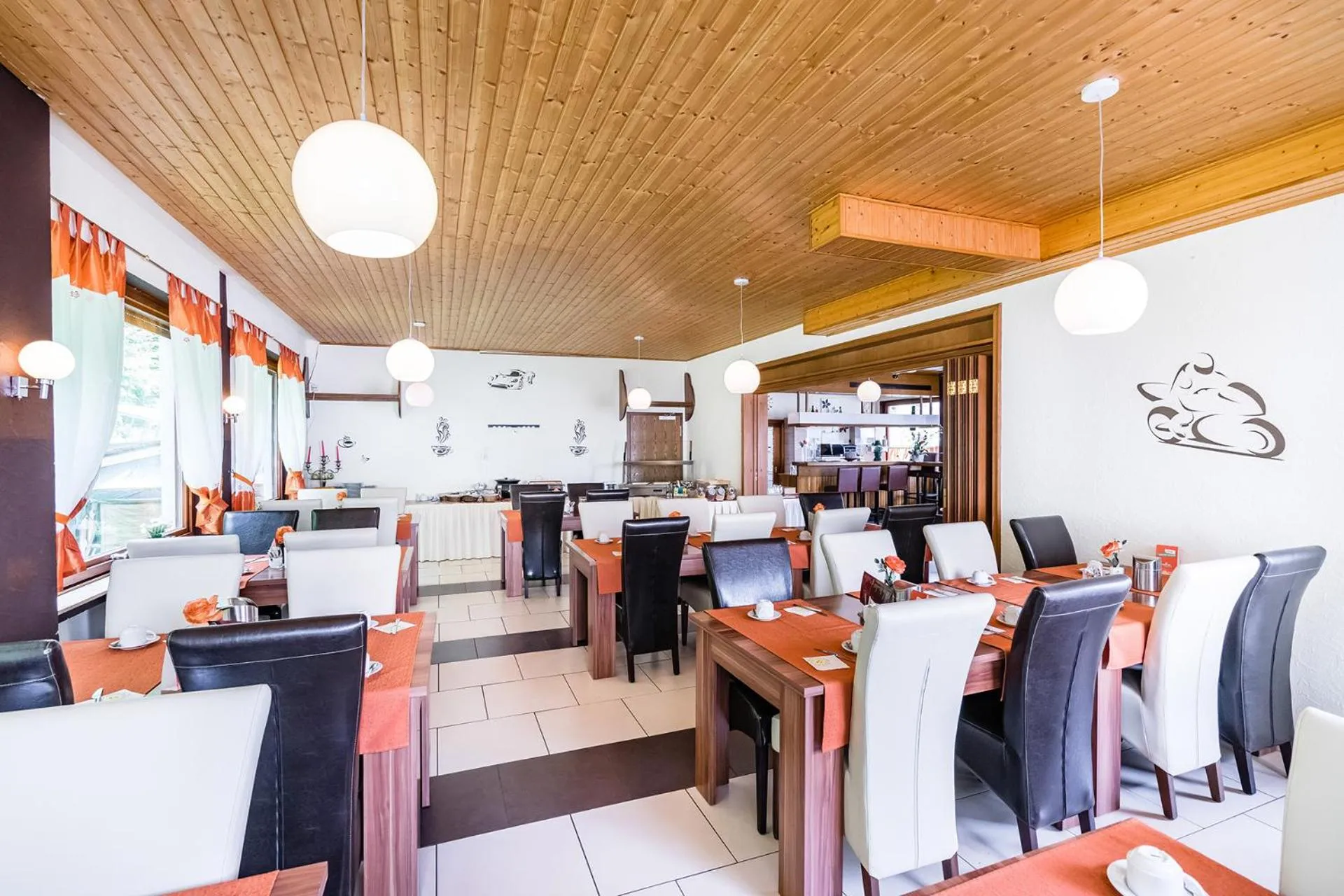 Communal lounge/ TV room in Hotel an der Nordschleife