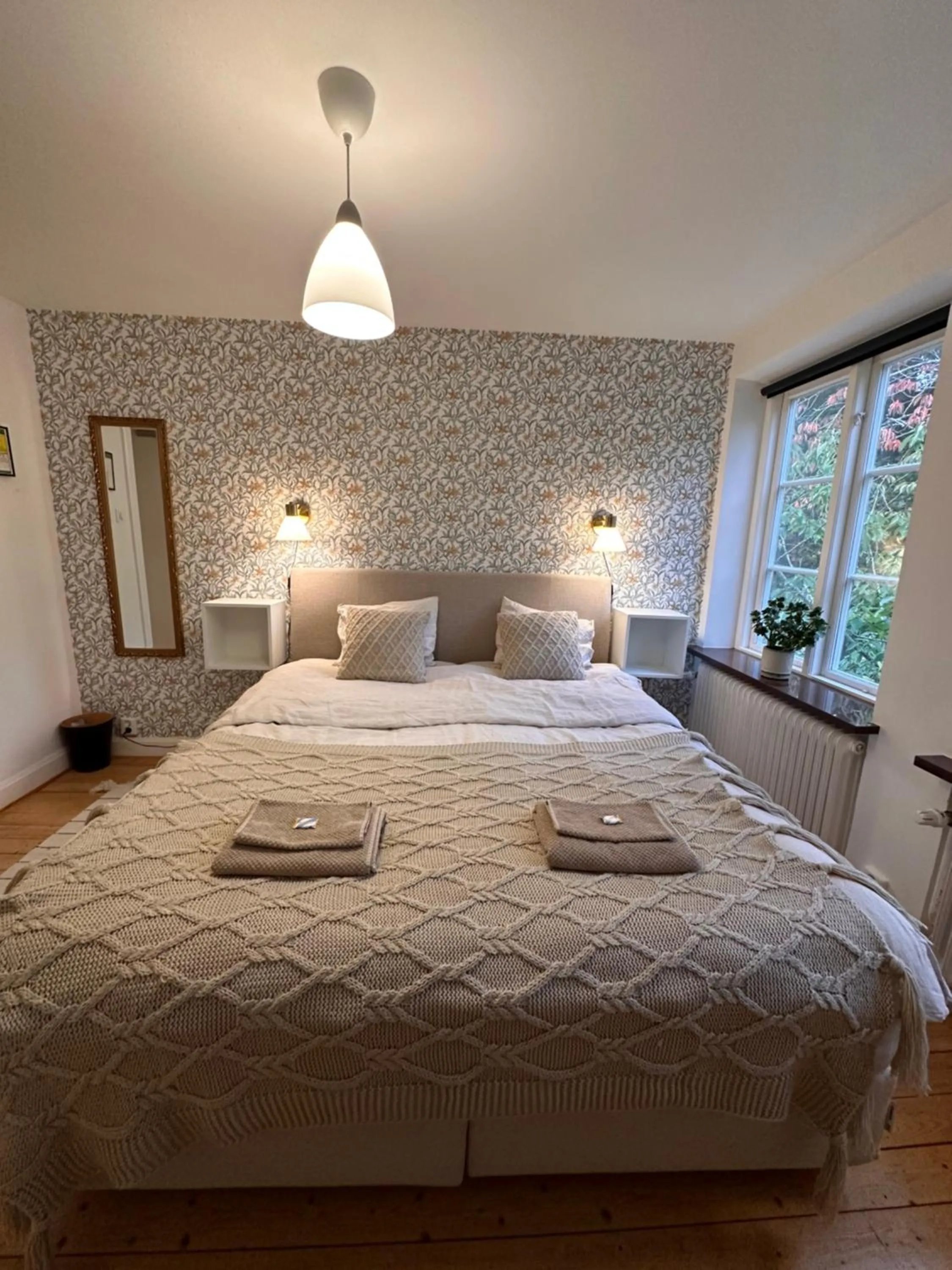 Bed in Minnesberg Bed & Breakfast