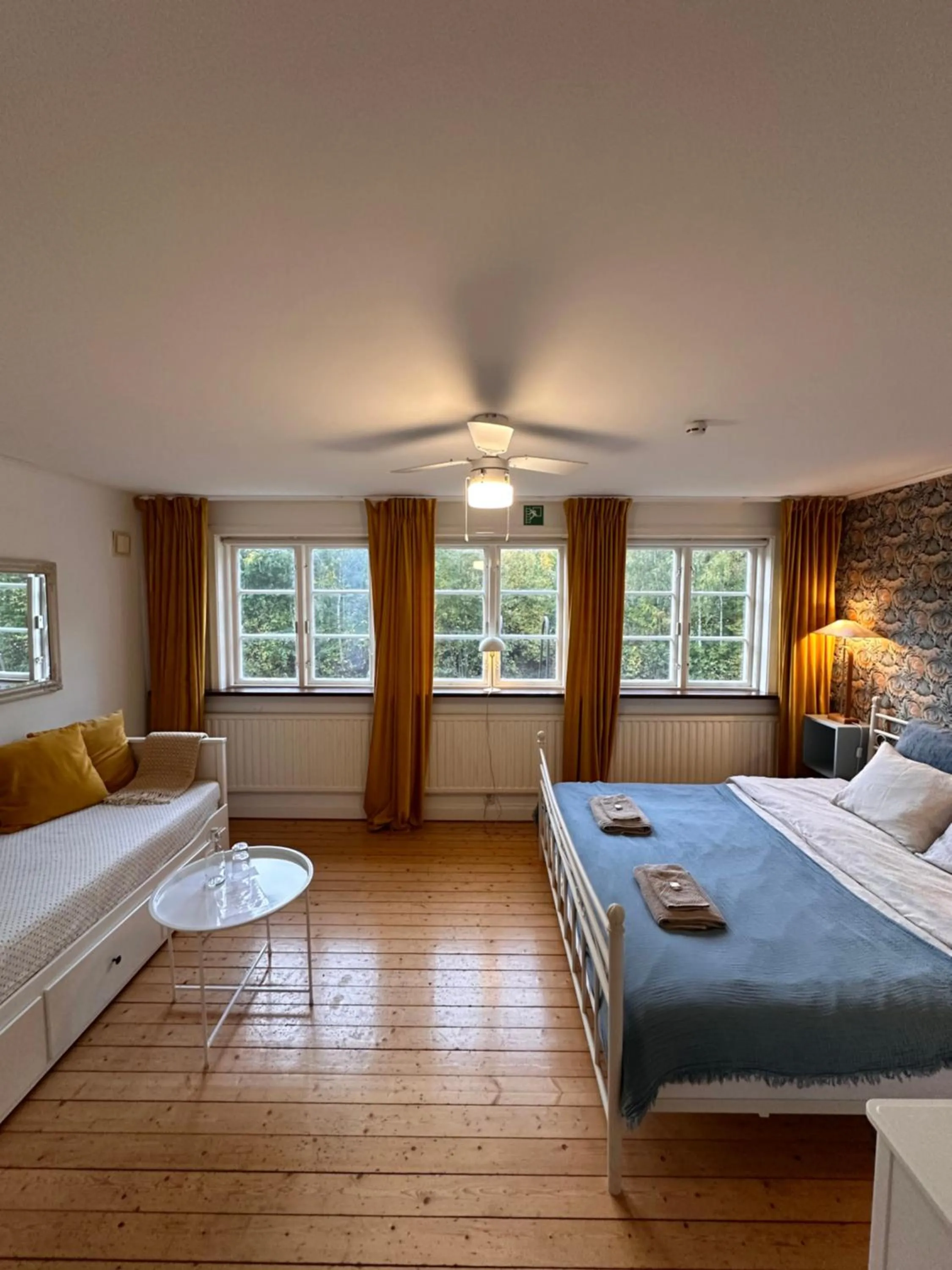 Bedroom, Bed in Minnesberg Bed & Breakfast