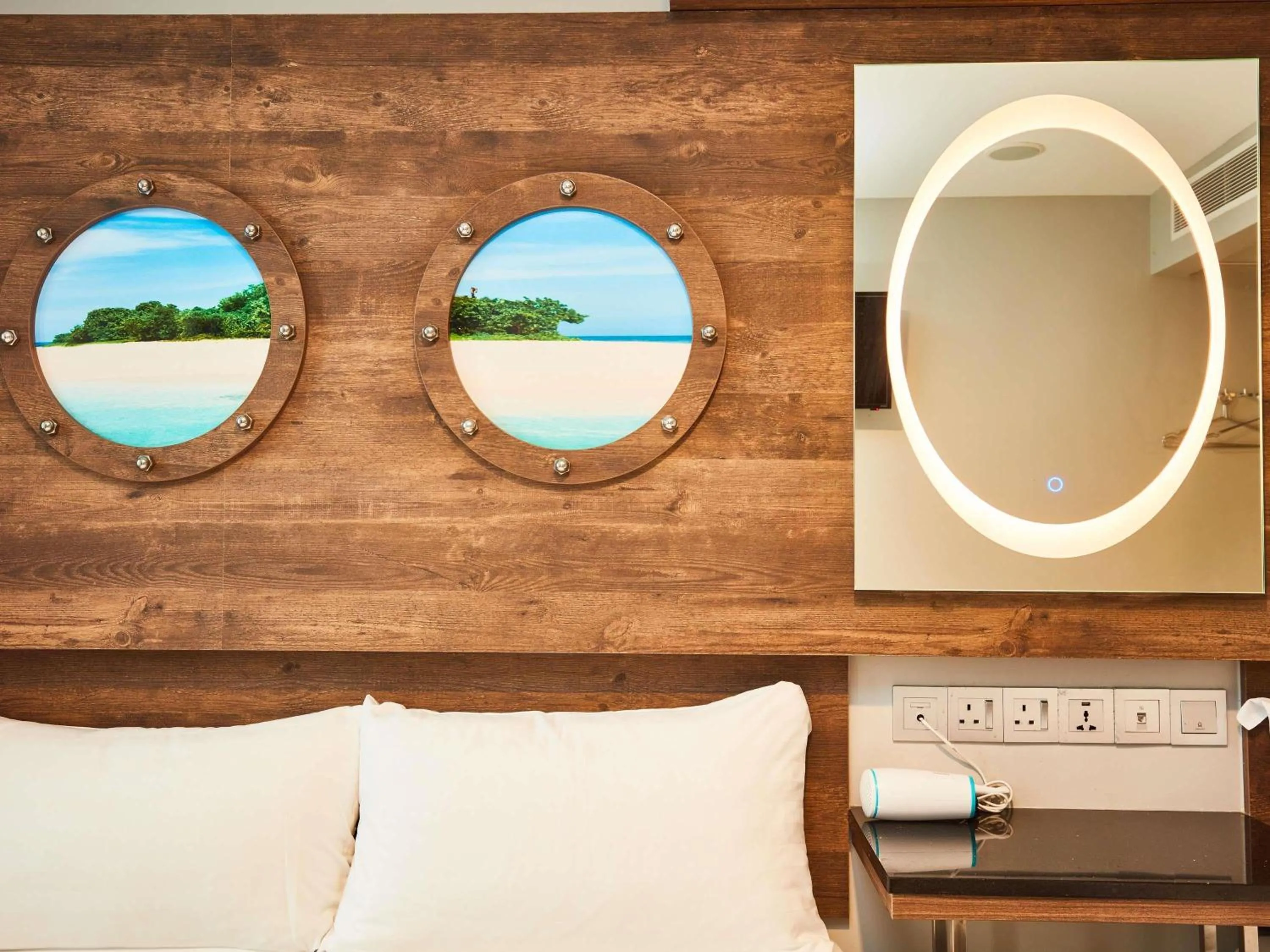 Bedroom in ibis budget Singapore Selegie