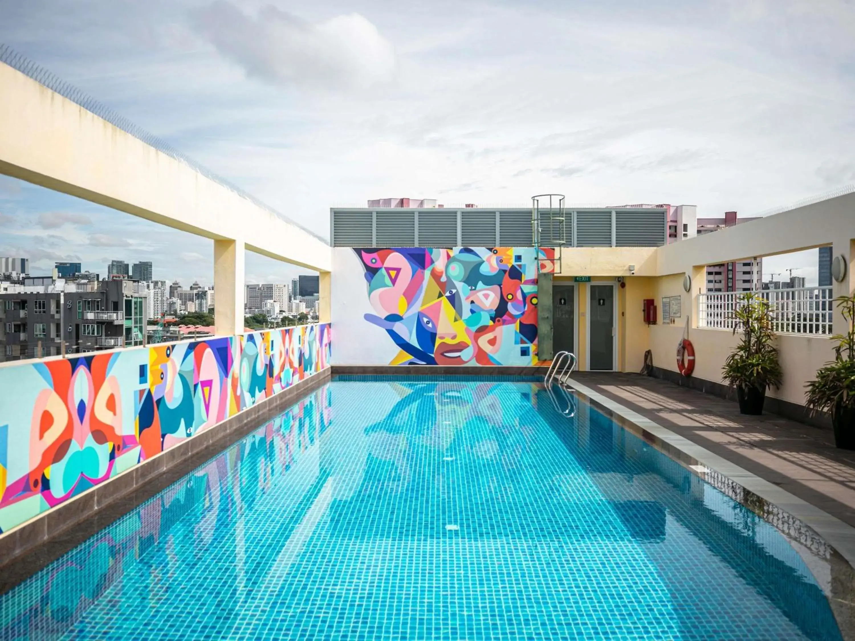 Property building in ibis budget Singapore Selegie Property building in ibis budget Singapore Selegie