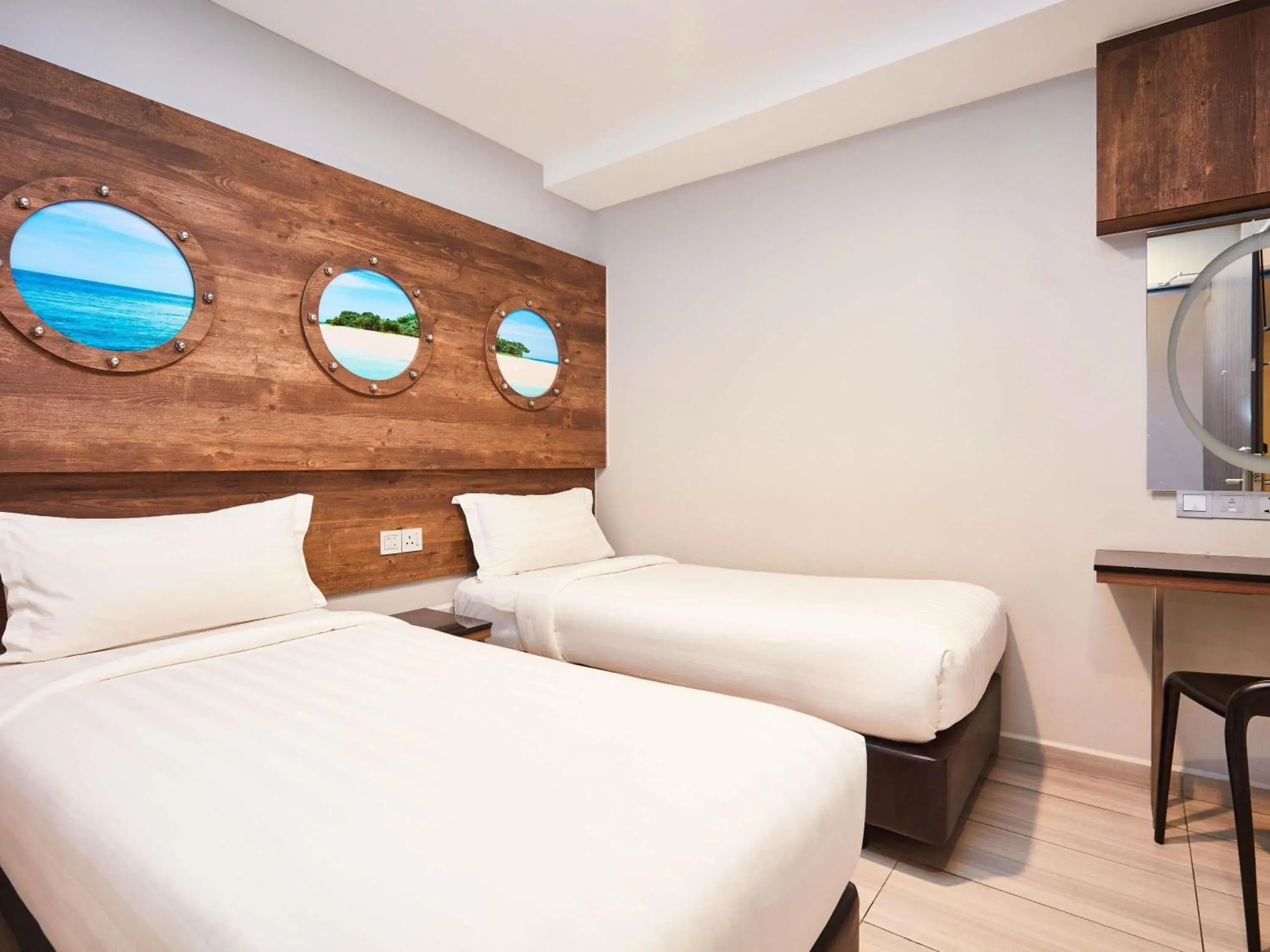 Bedroom, Bed in ibis budget Singapore Selegie Bedroom, Bed in ibis budget Singapore Selegie