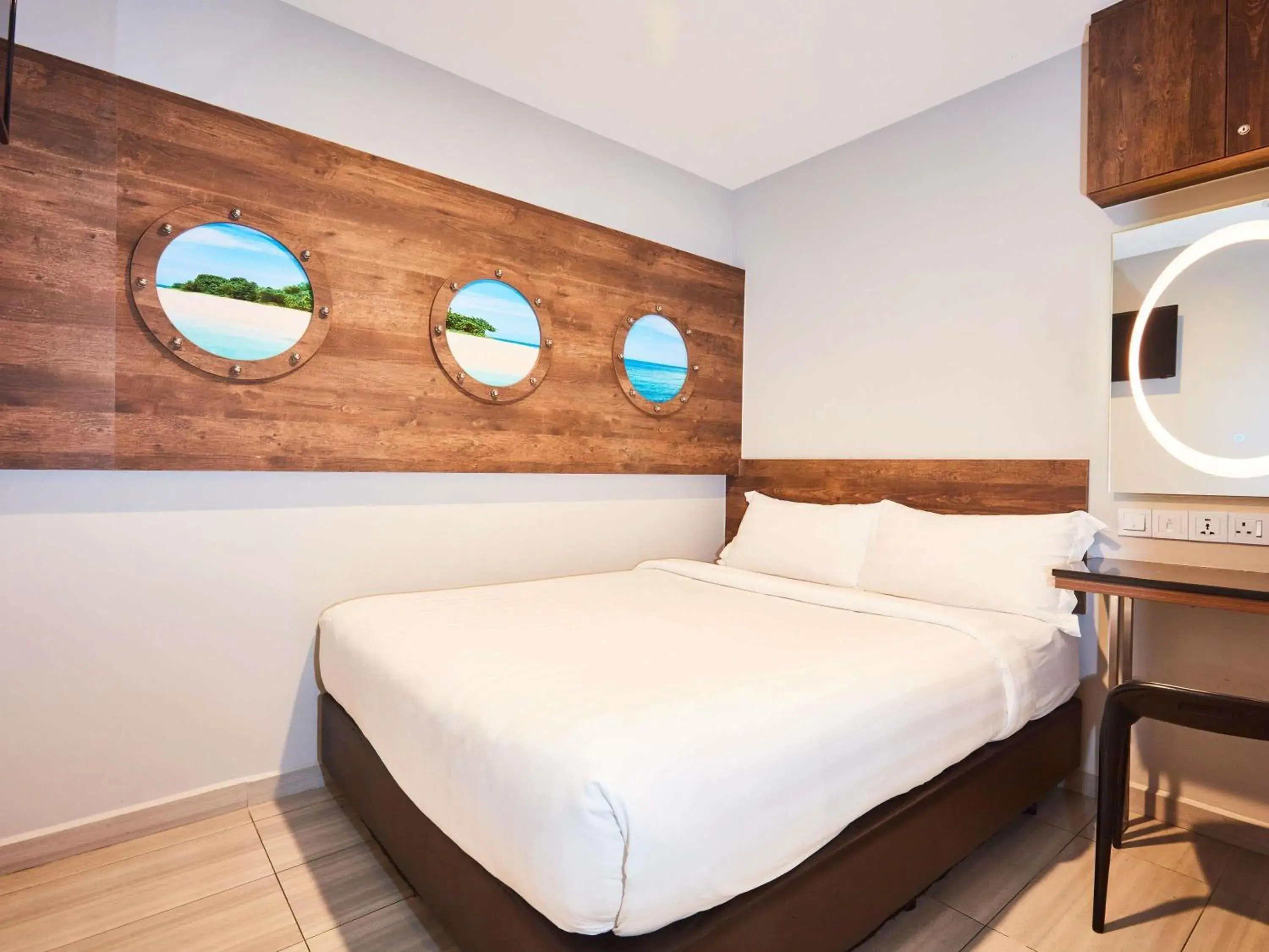 Bedroom, Bed in ibis budget Singapore Selegie Bedroom, Bed in ibis budget Singapore Selegie